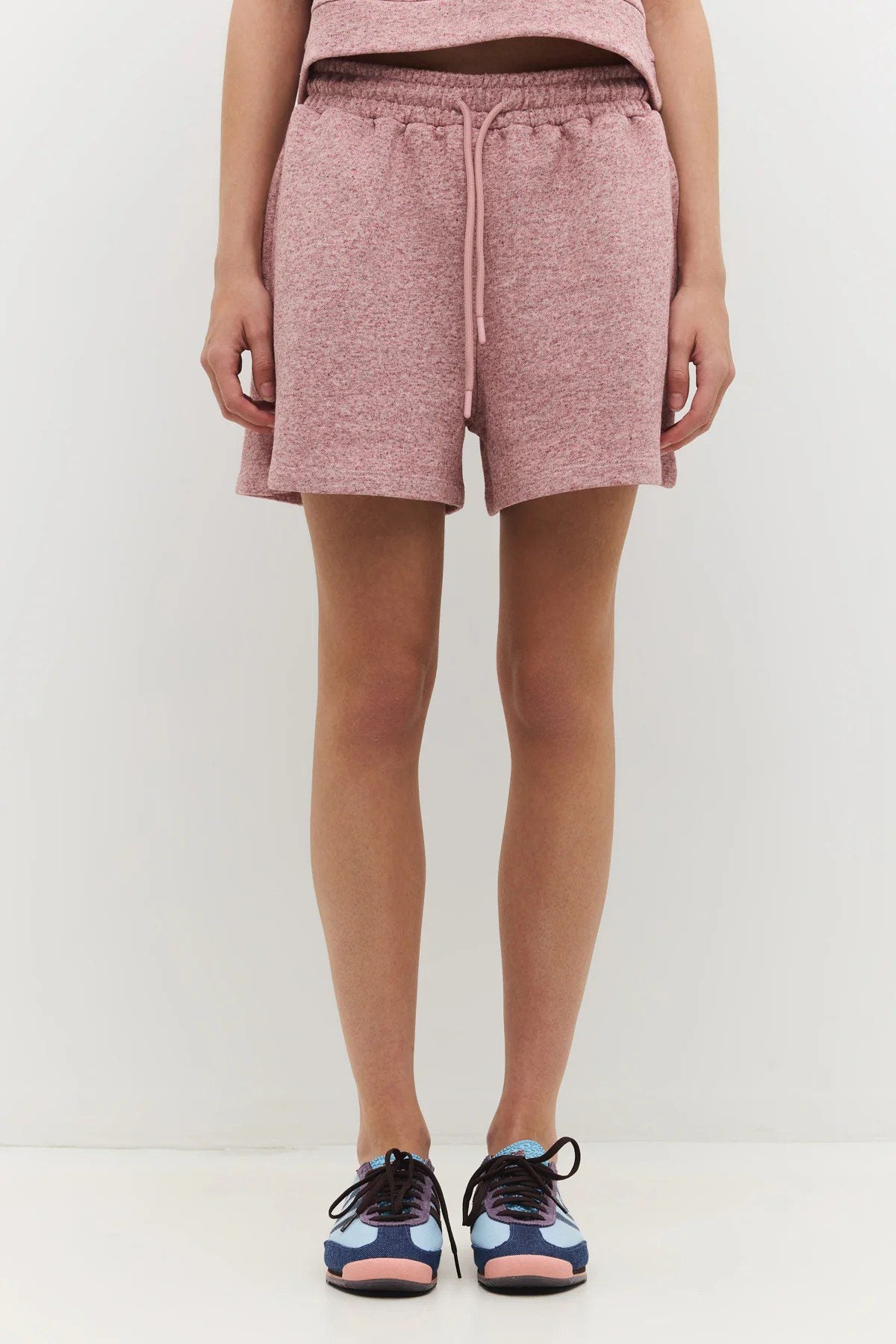 Shorts mit Taschen und elastischem Bund
