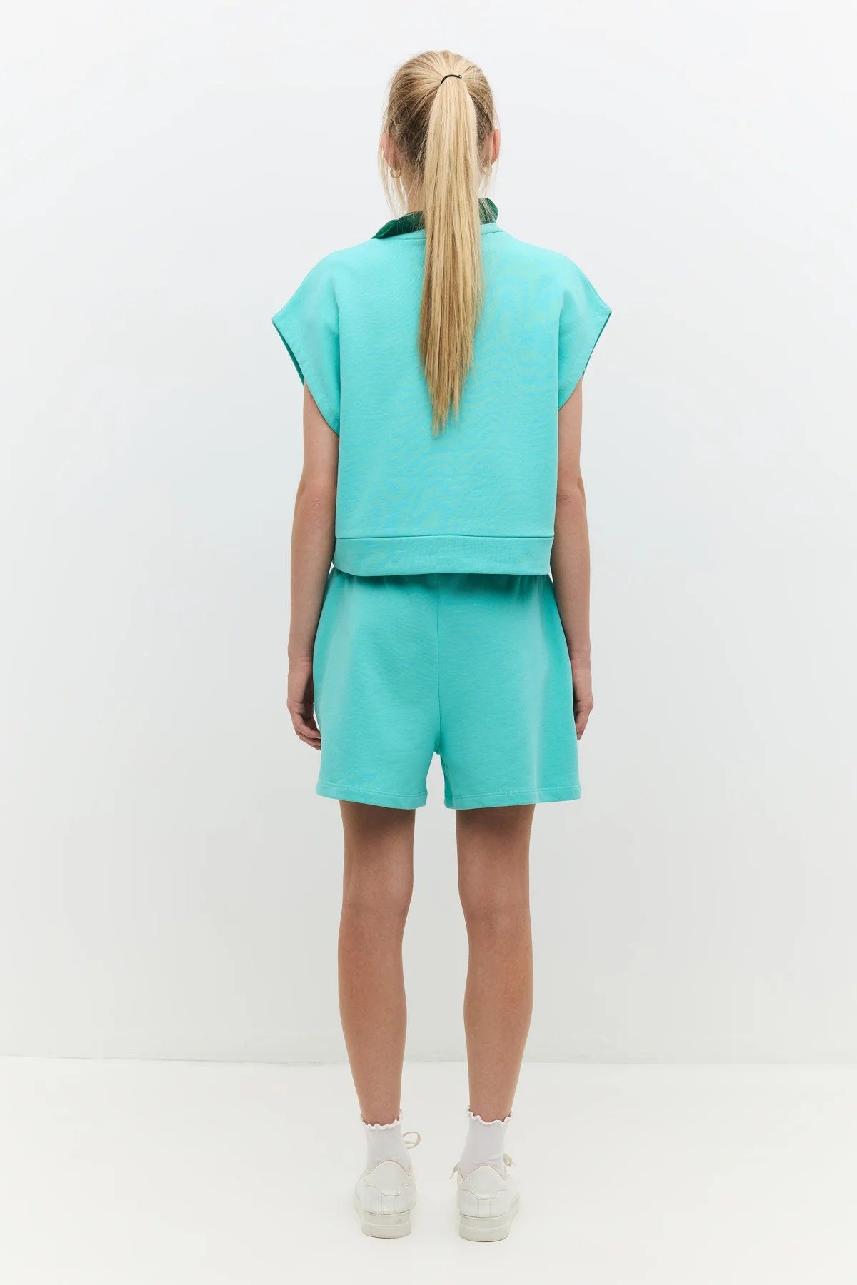Shorts mit Taschen und elastischem Bund