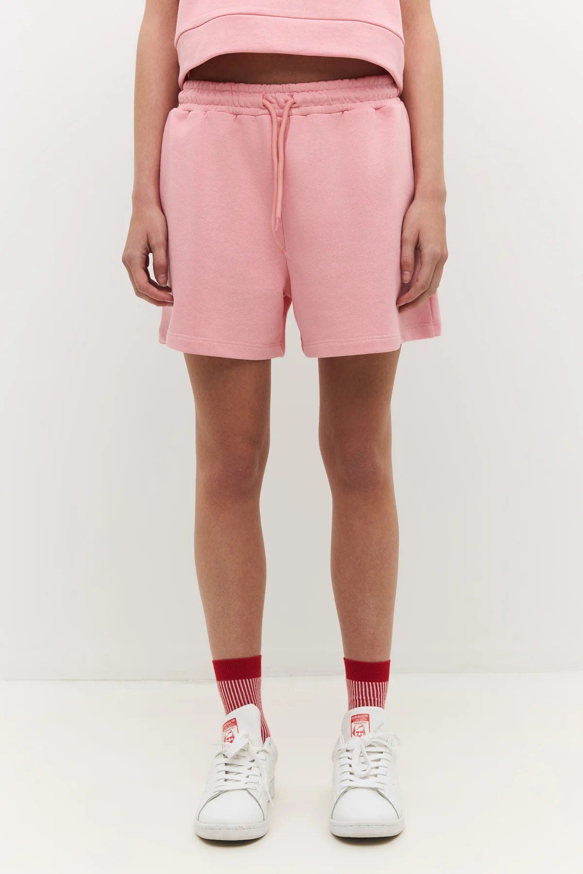 Shorts mit Taschen und elastischem Bund