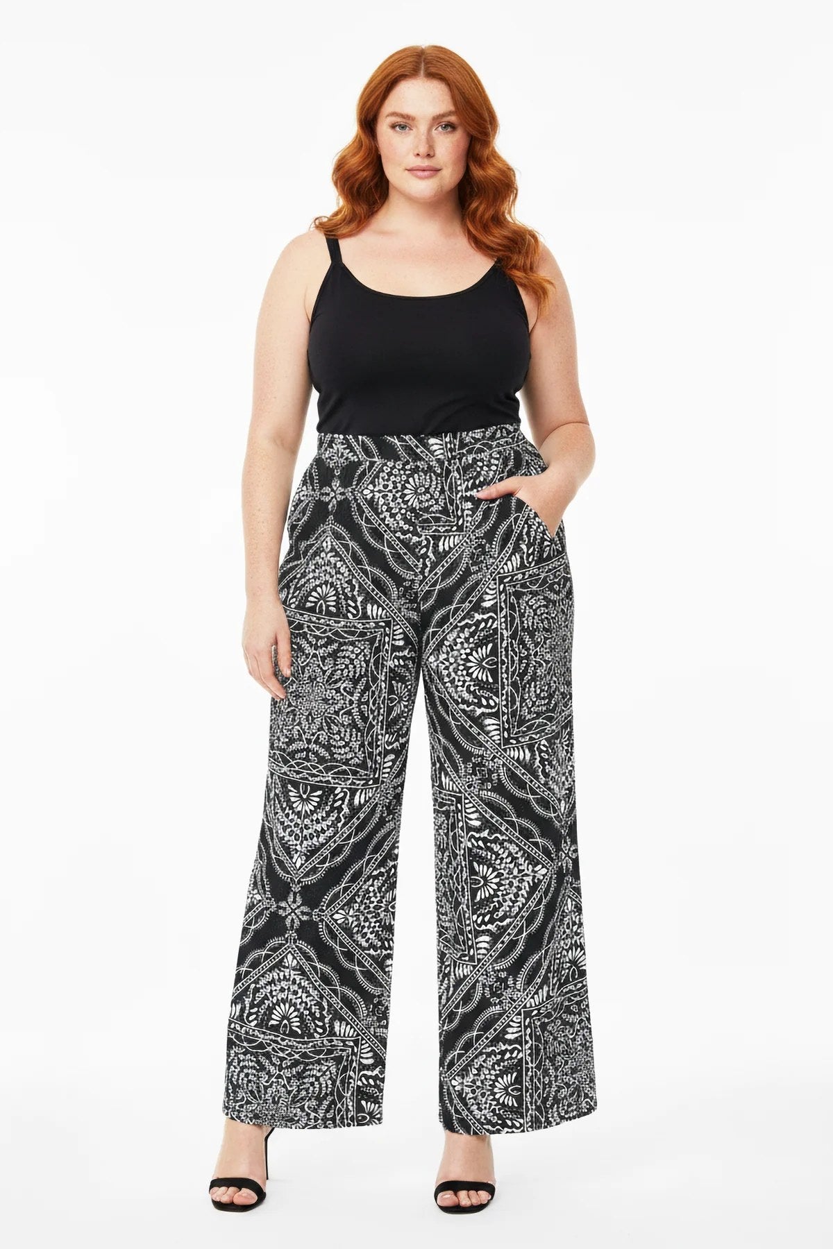 Weit geschnittene Hose mit Taschen