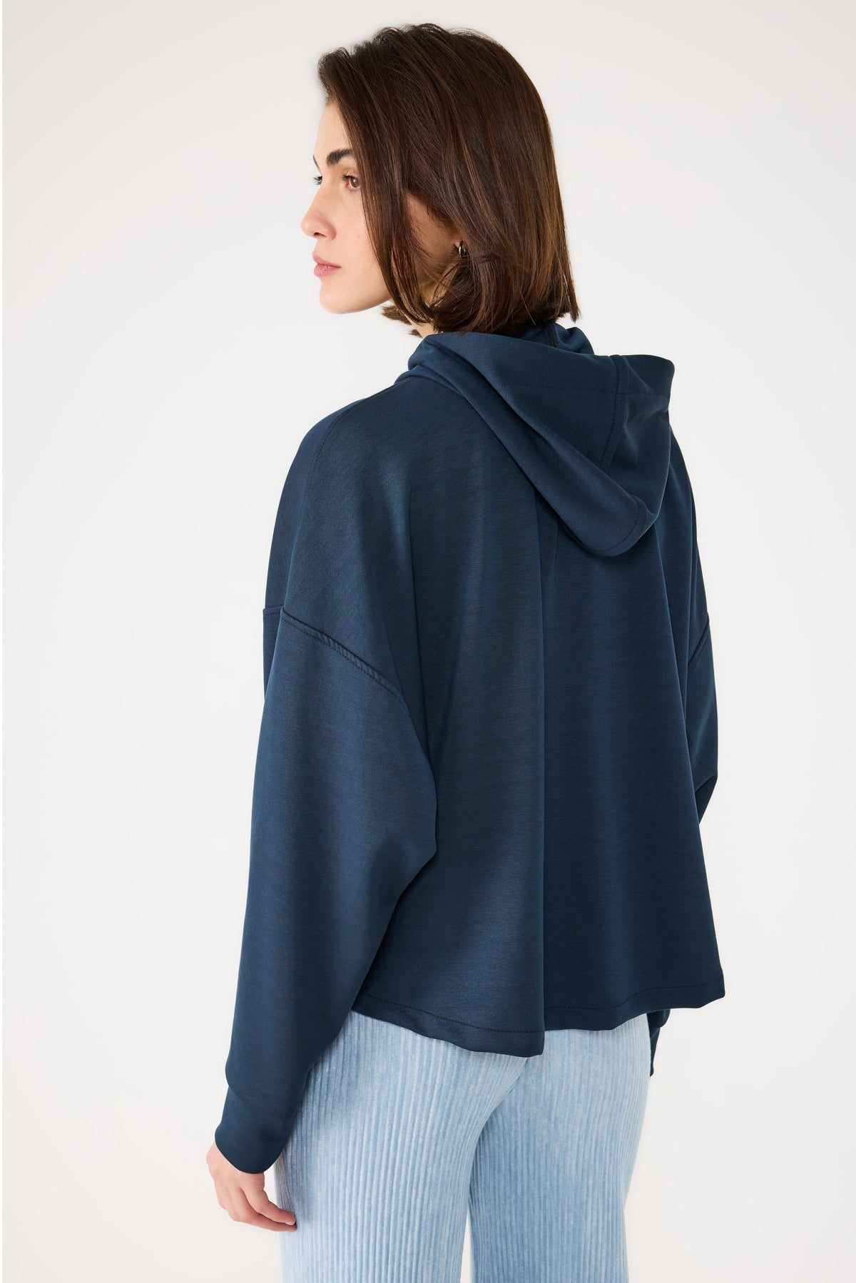 Weiches Sweatshirt mit halbem Reißverschluss und Taschen
