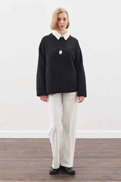 SCHWARZER, GROßER ÜBERGRÖSSE-PULLOVER