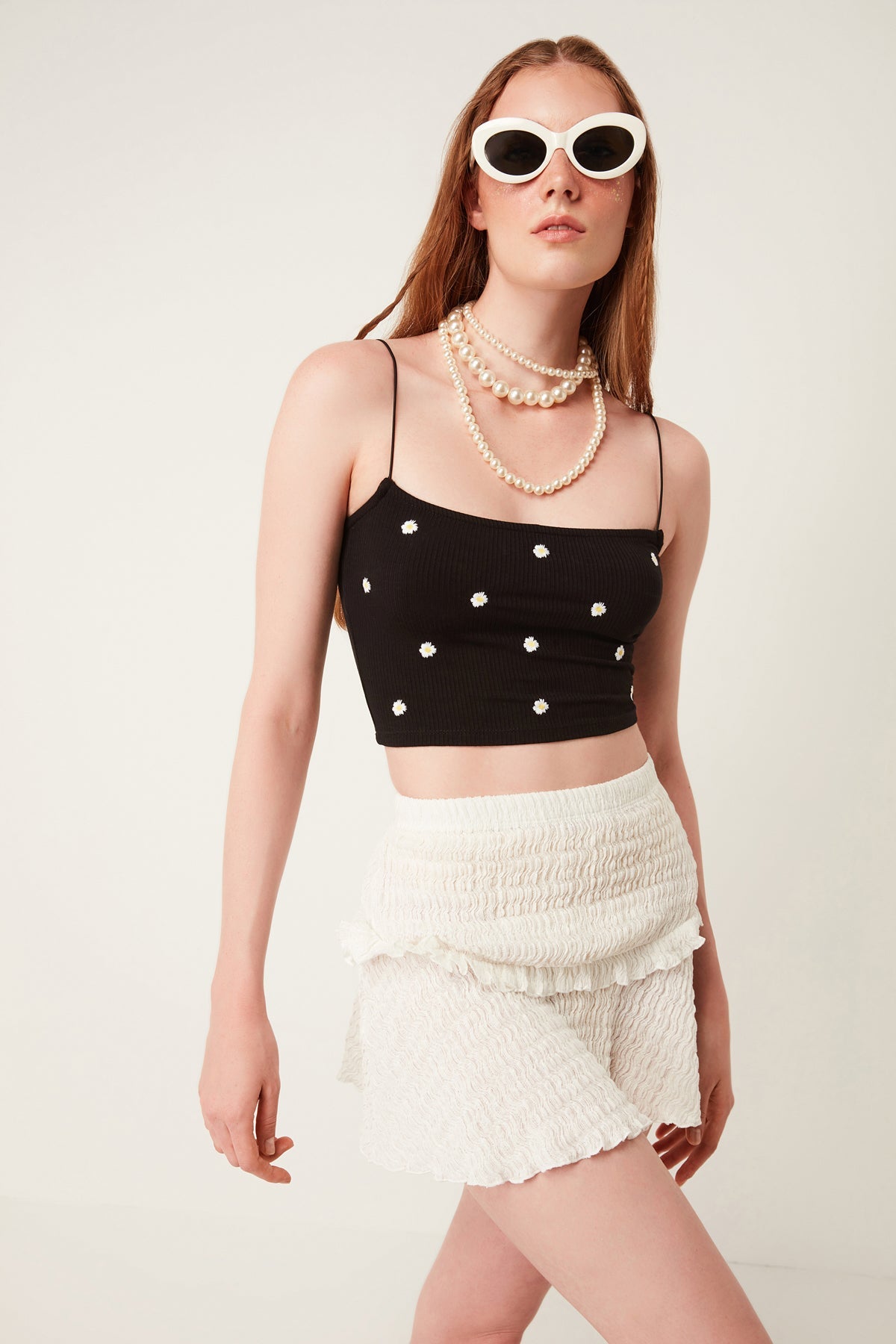 Crop-Top mit Blumenmuster und Trägern