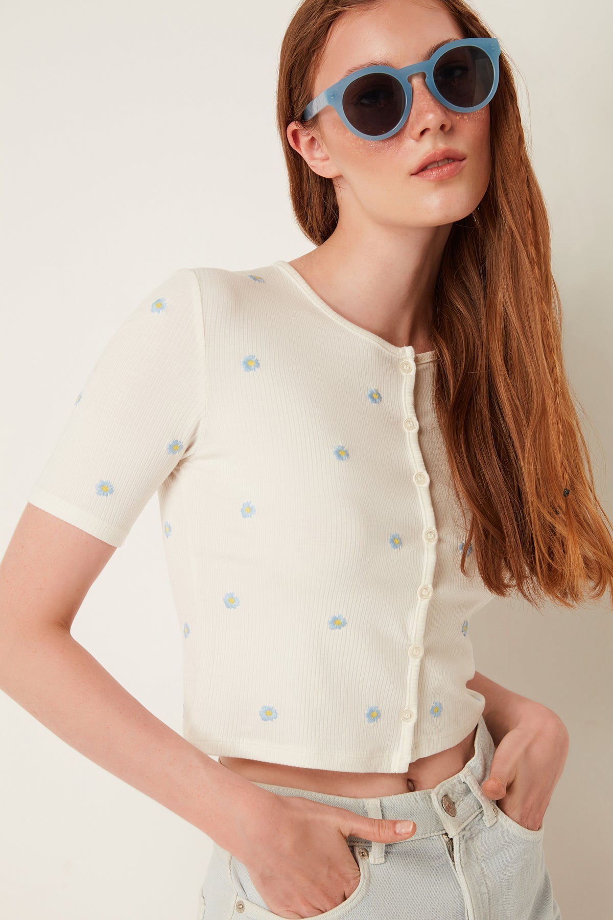 Kurzarm-Cardigan mit Blumenmuster