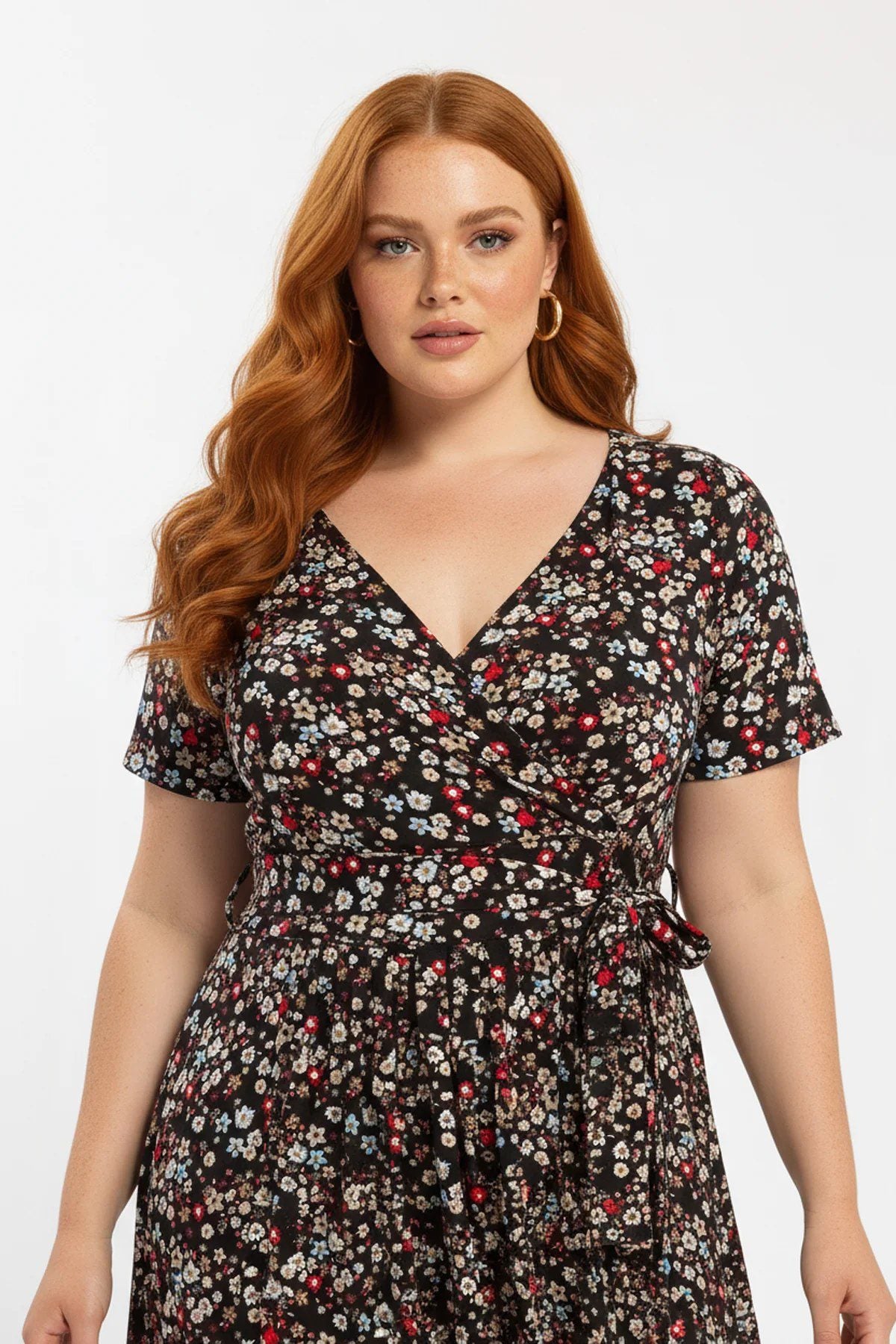 Langes Kleid mit Blumenmuster
