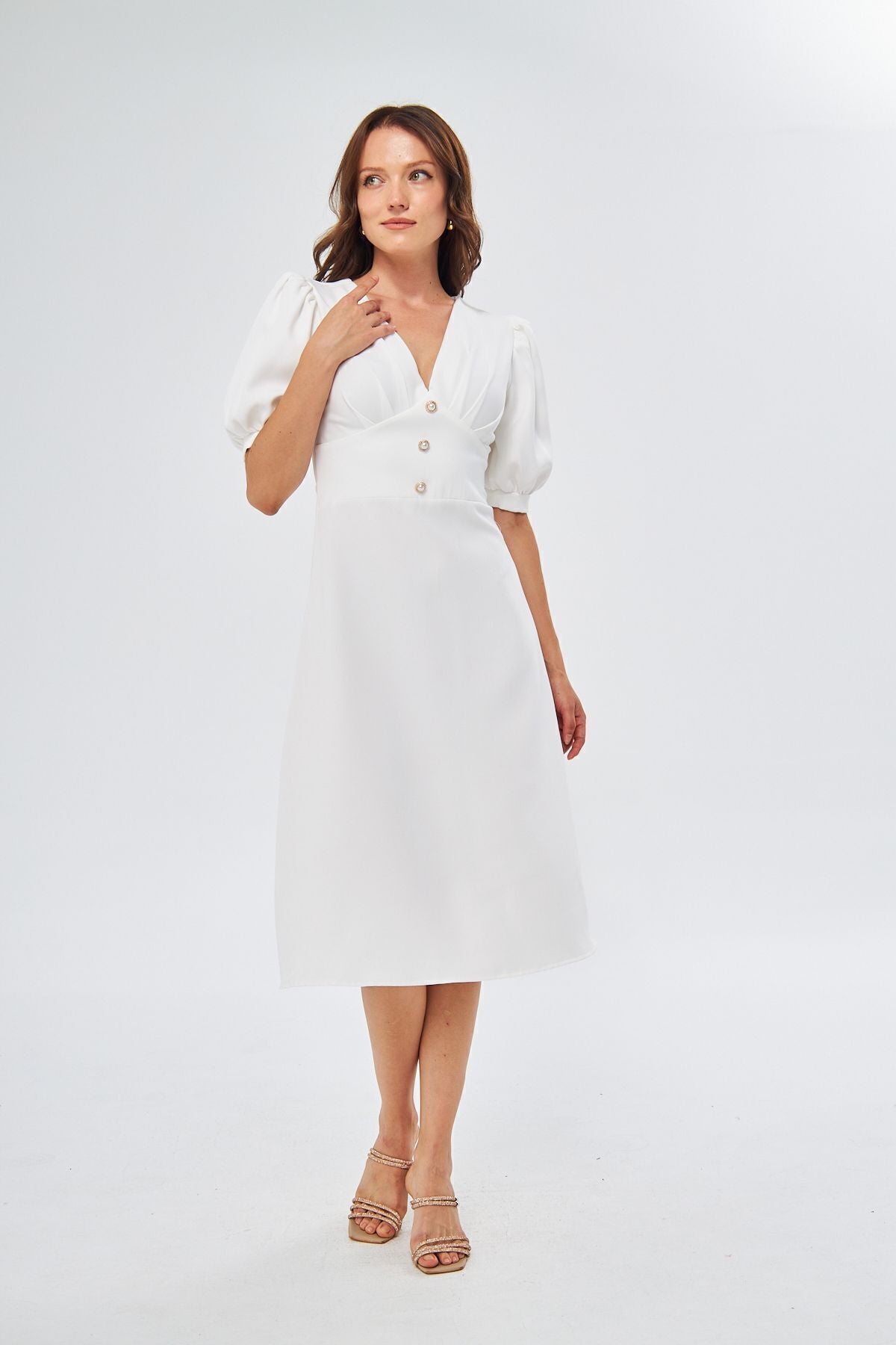 Midikleid mit Blumenmuster und V-Ausschnitt