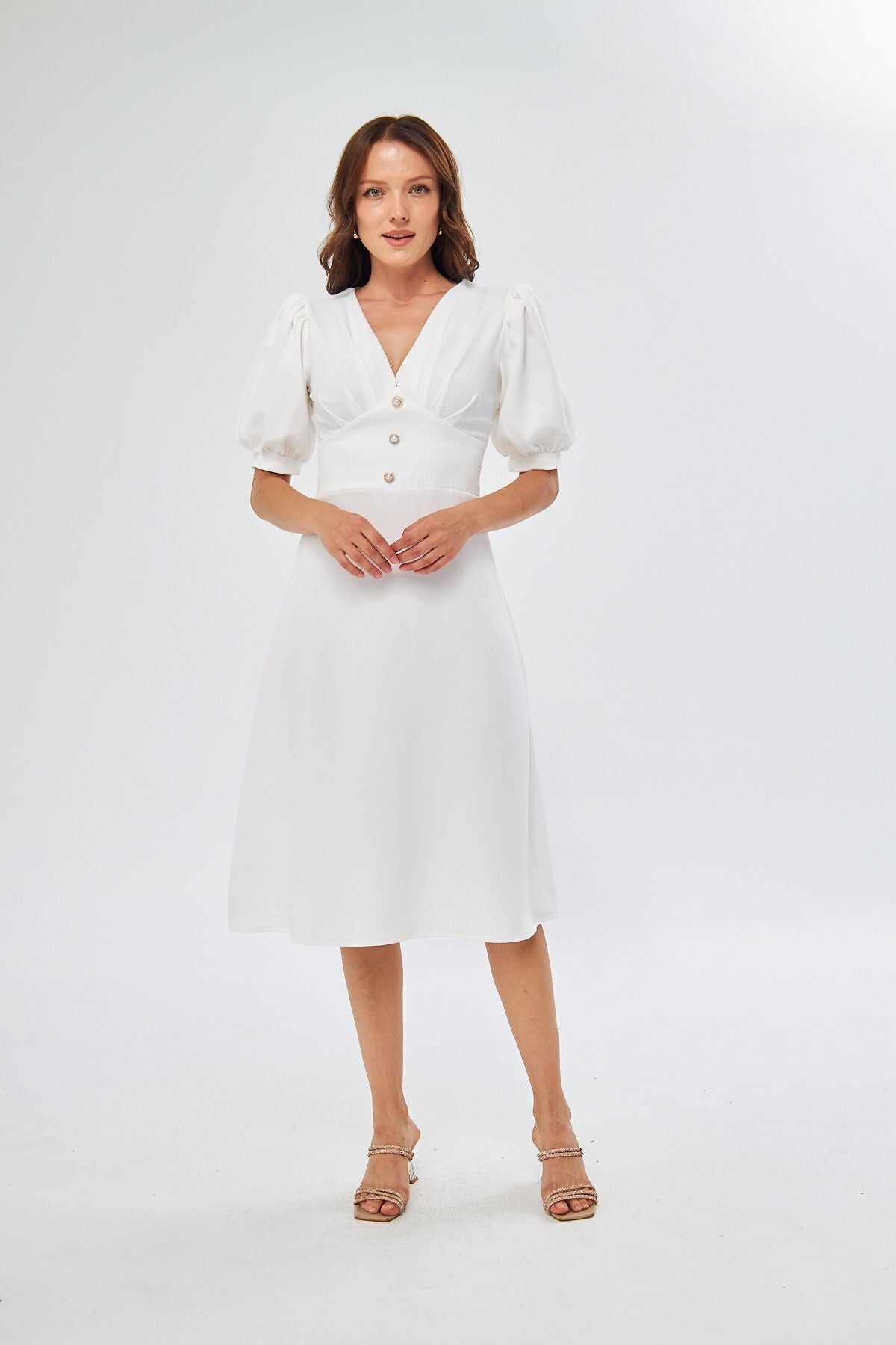 Midikleid mit Blumenmuster und V-Ausschnitt