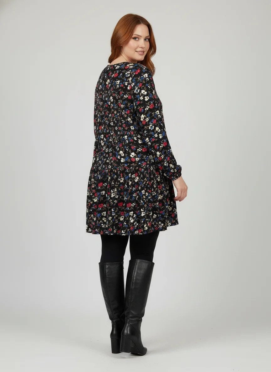 Kleid mit Blumenmuster