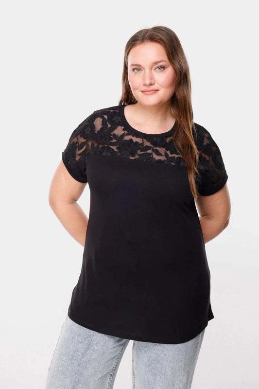 T-Shirt mit Tülldetails
