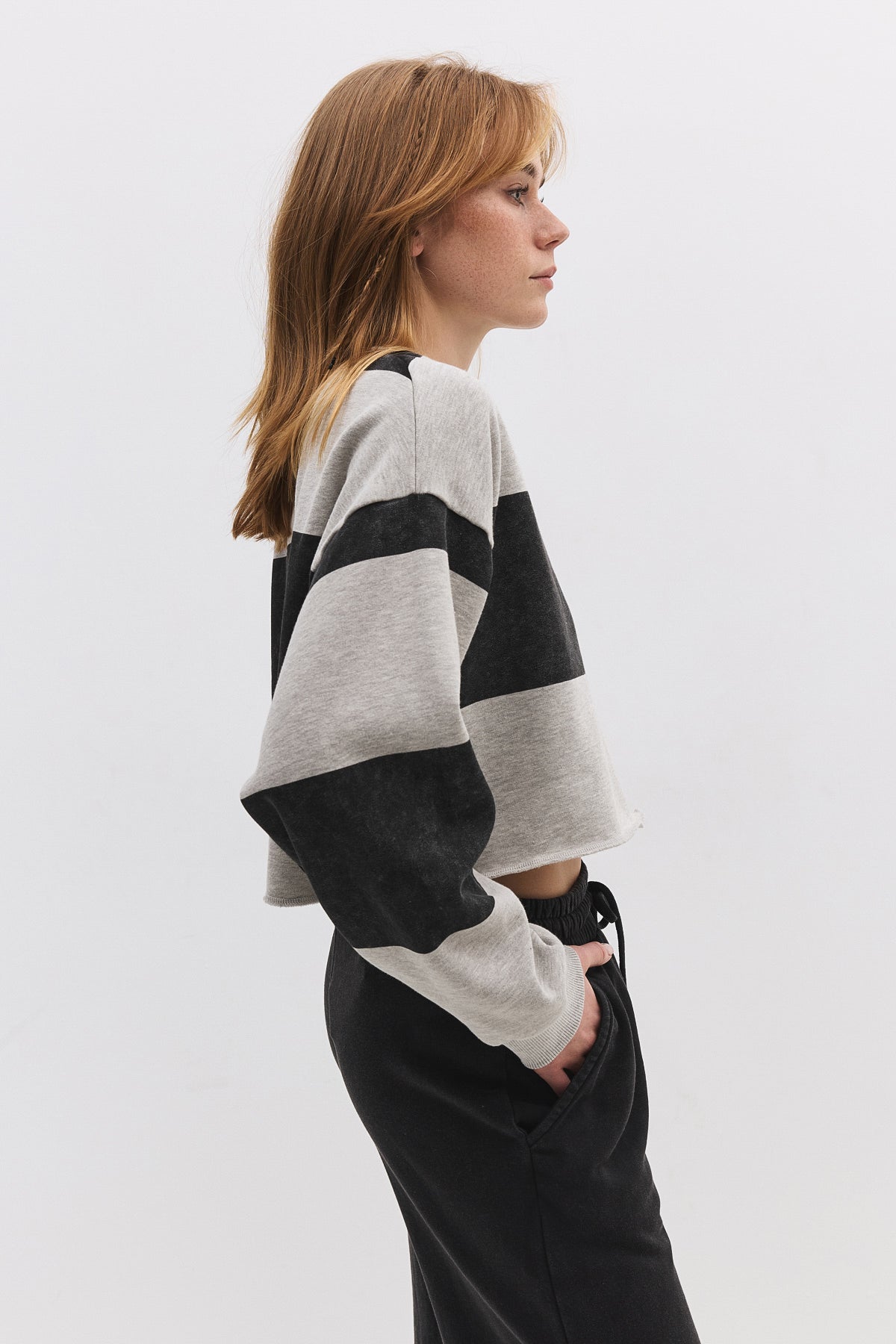 Gestreiftes Crop-Sweatshirt