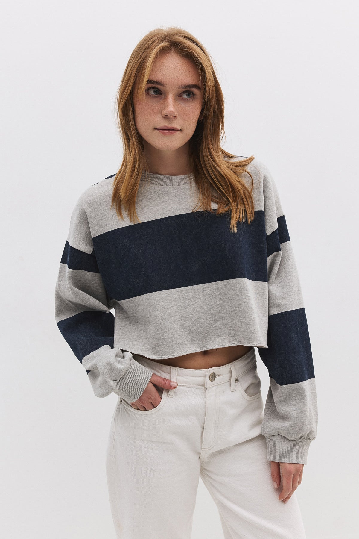 Gestreiftes Crop-Sweatshirt