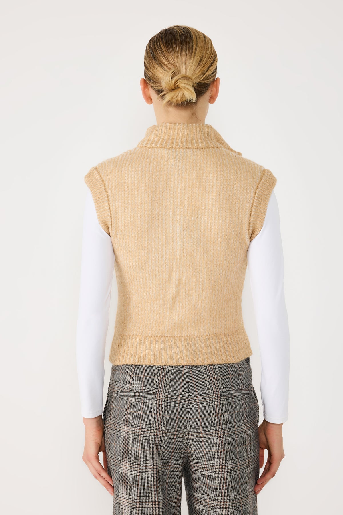 Strickweste mit Fischerkragen