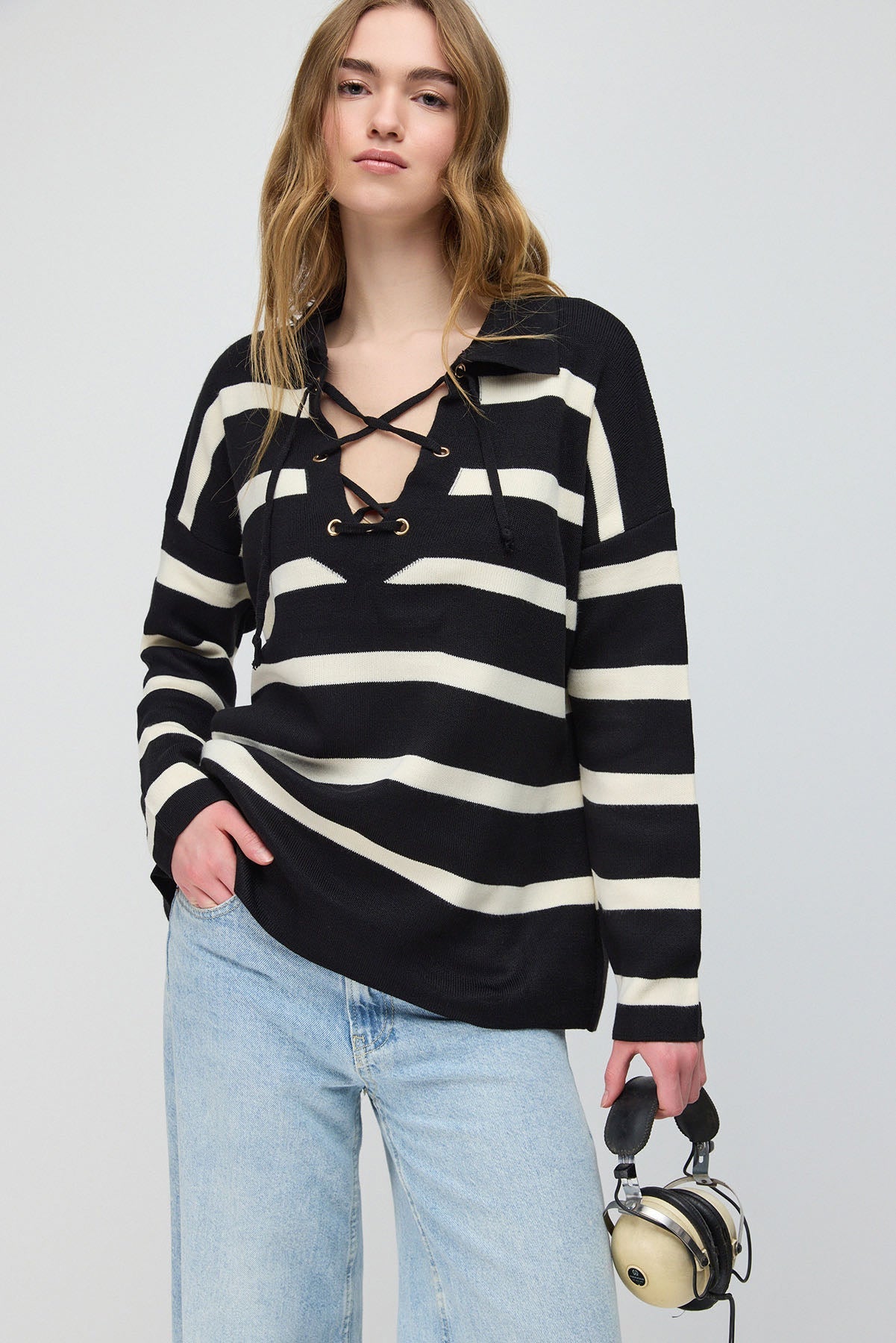 Gestreifter Strickpullover