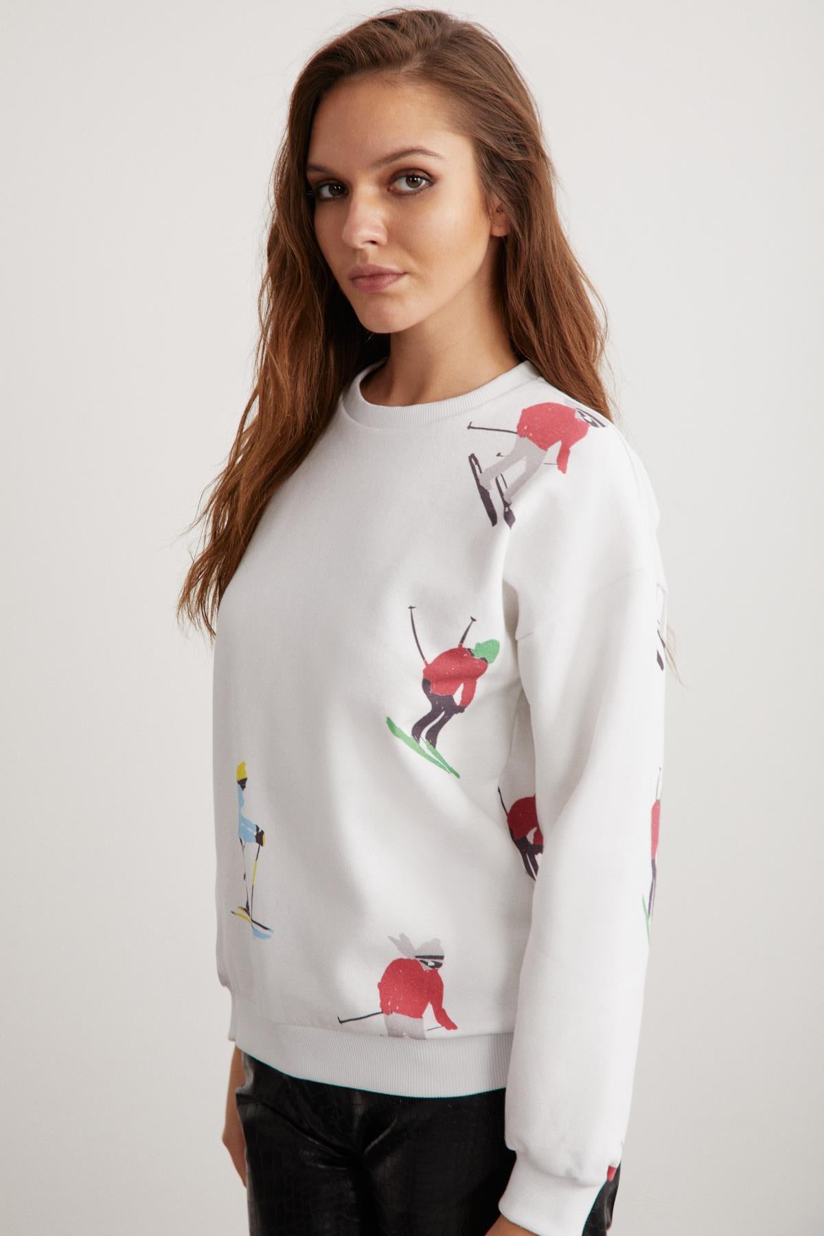 CLOUDY Komfort-Strick-Sweatshirt