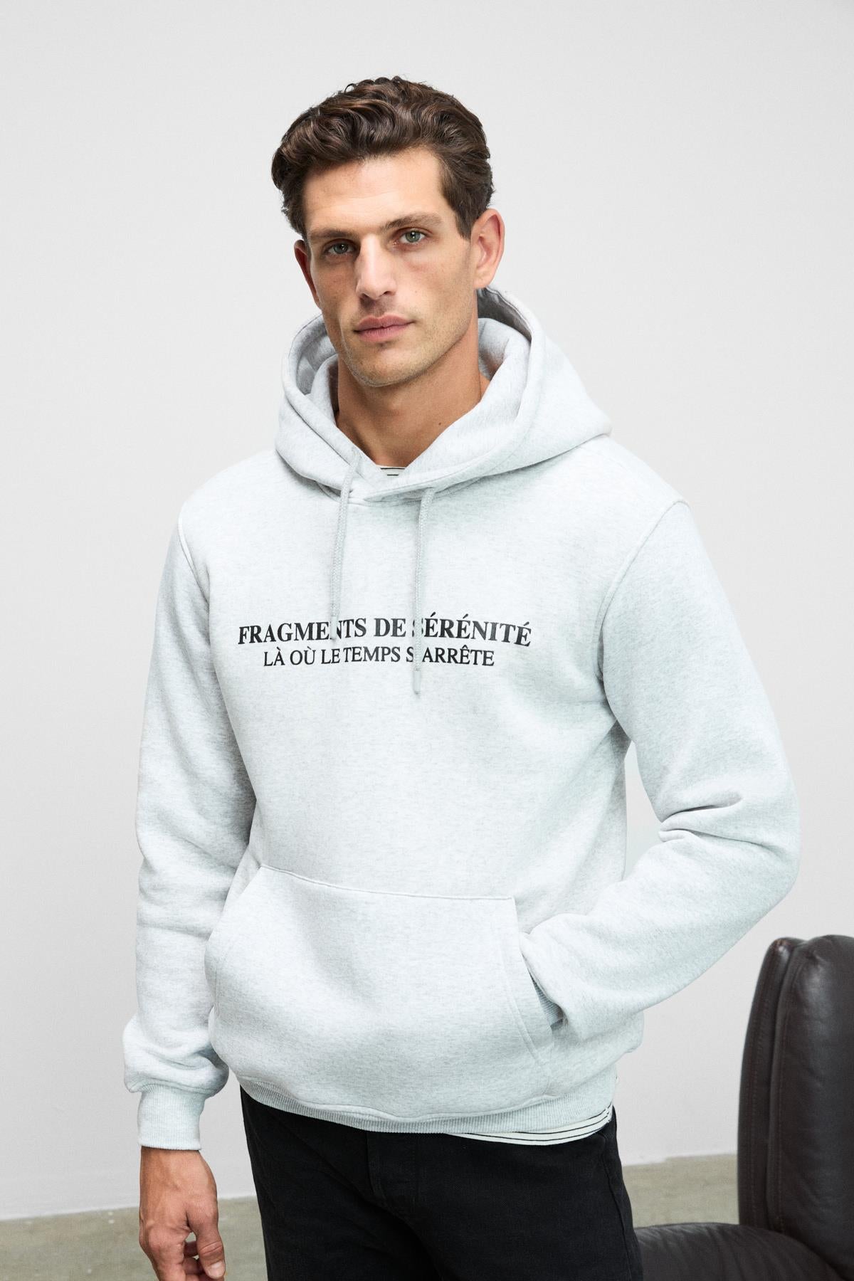 GRIMELANGE Cornelius Herren Hoodie bedruckt Graue Melange