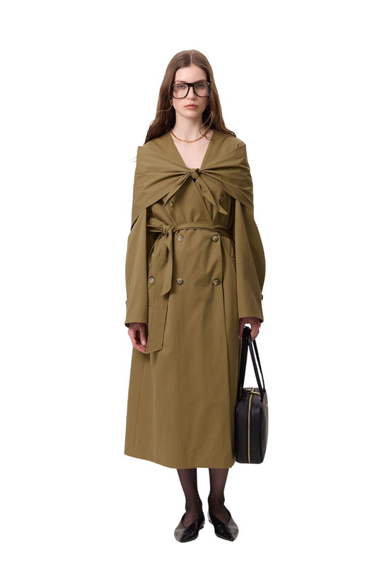 CREME-TRENCH-COAT MIT SCHAL-DETAIL-DESIGN.