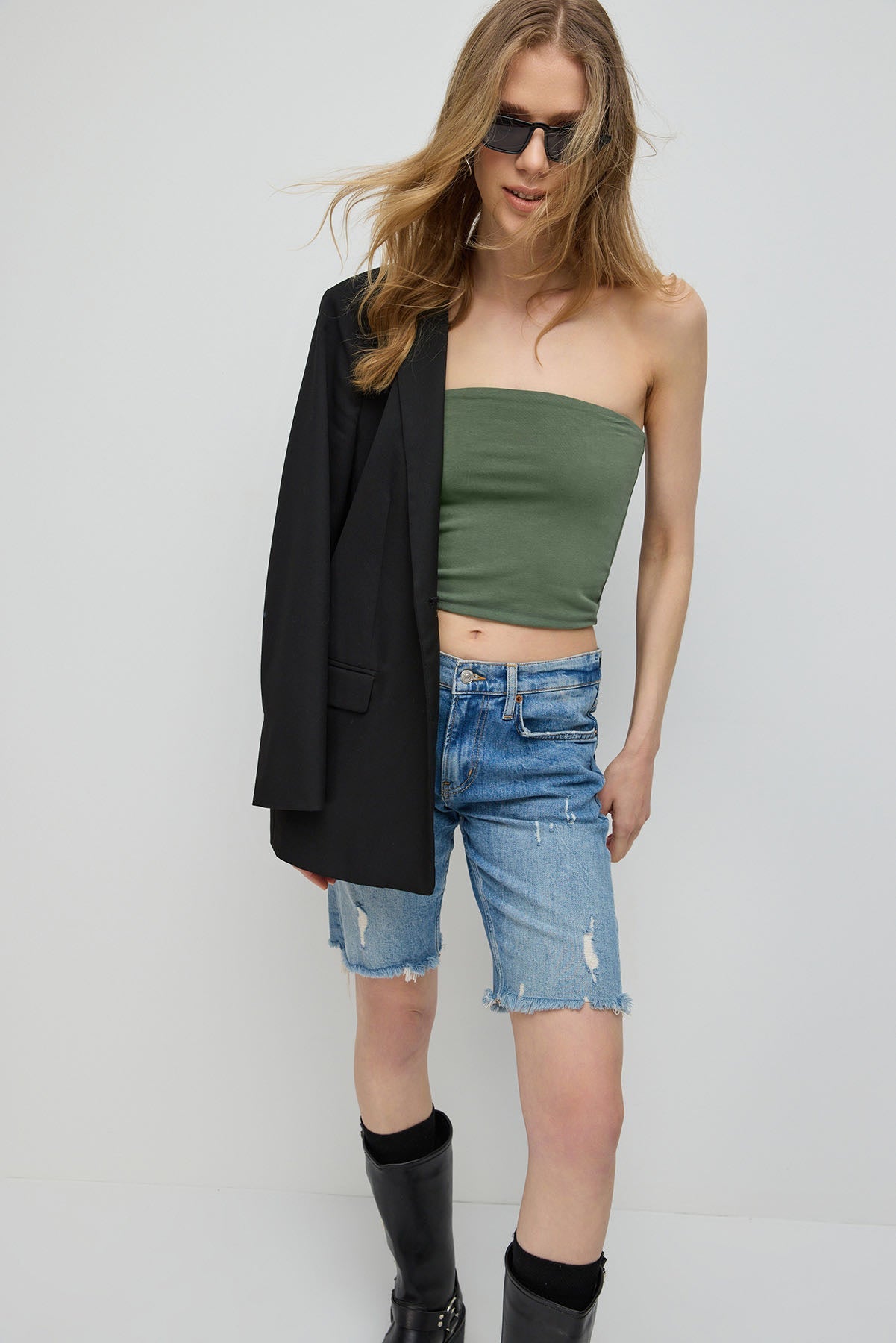 Trägerloses Crop-Top