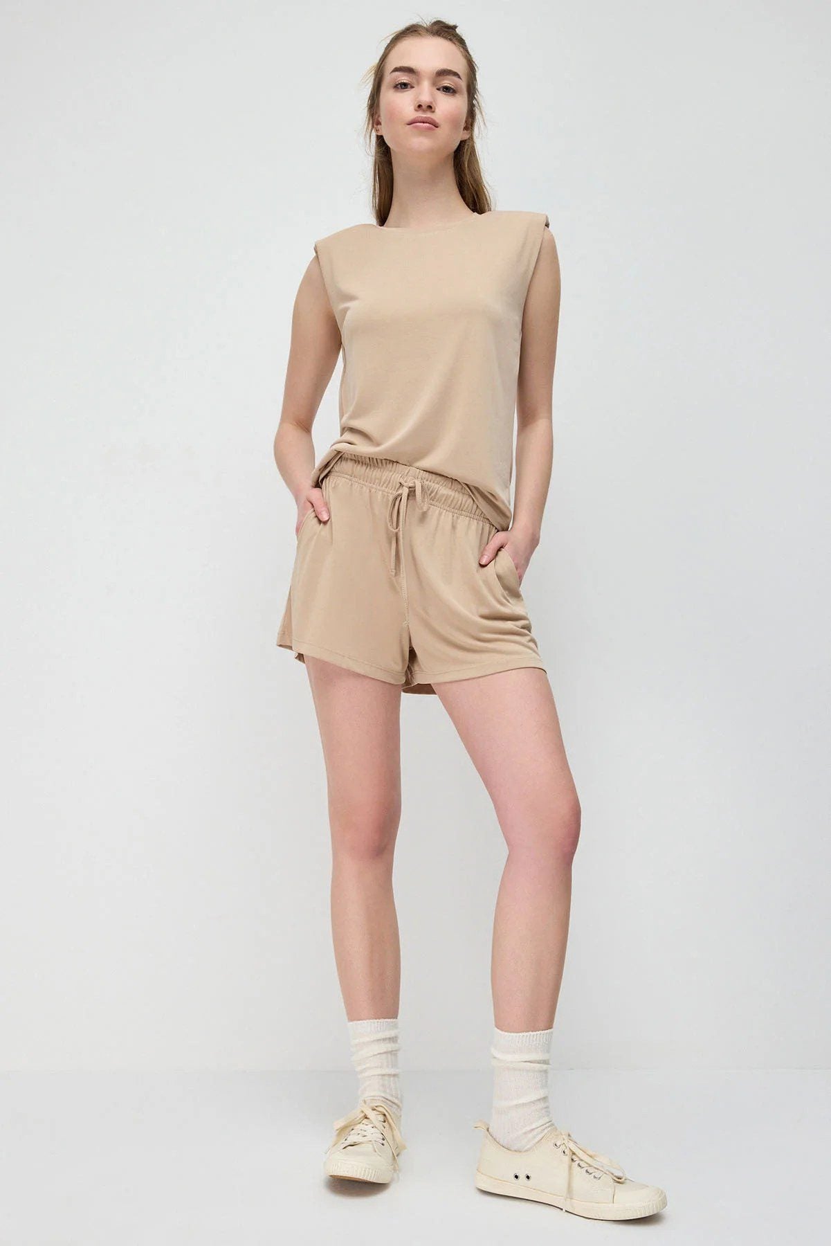 Shorts mit elastischem Bund