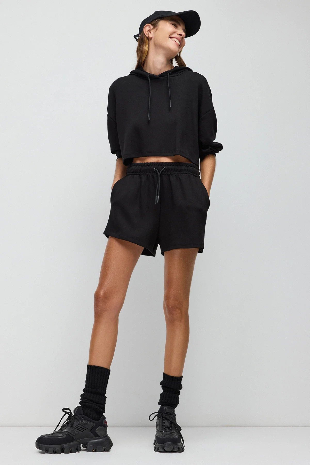 Shorts mit elastischem Bund