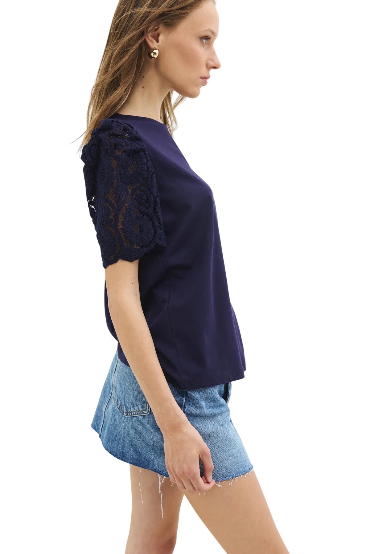T-Shirt mit Ärmeln aus Spitze