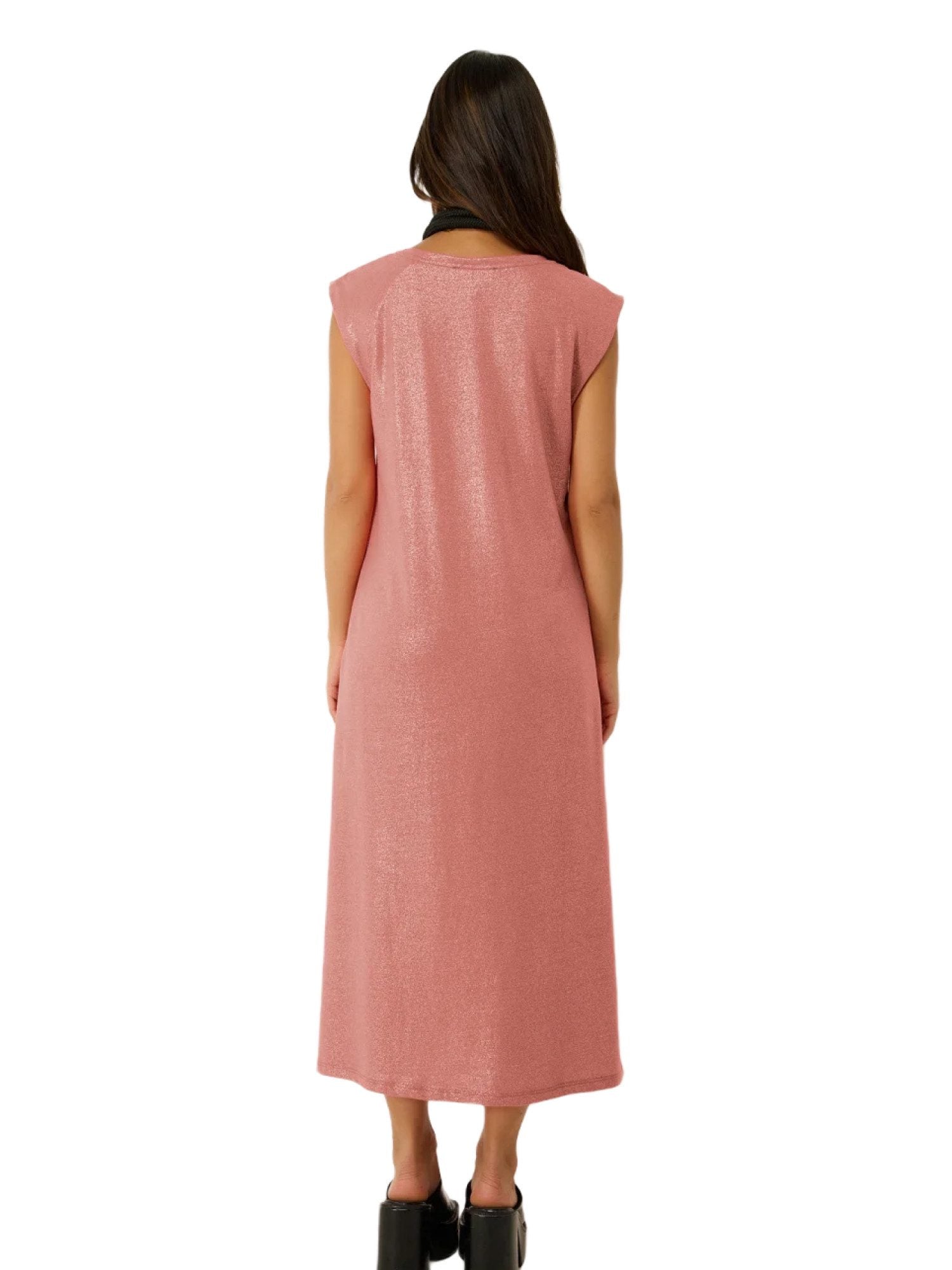 Ärmelloses Kleid mit Schlitz