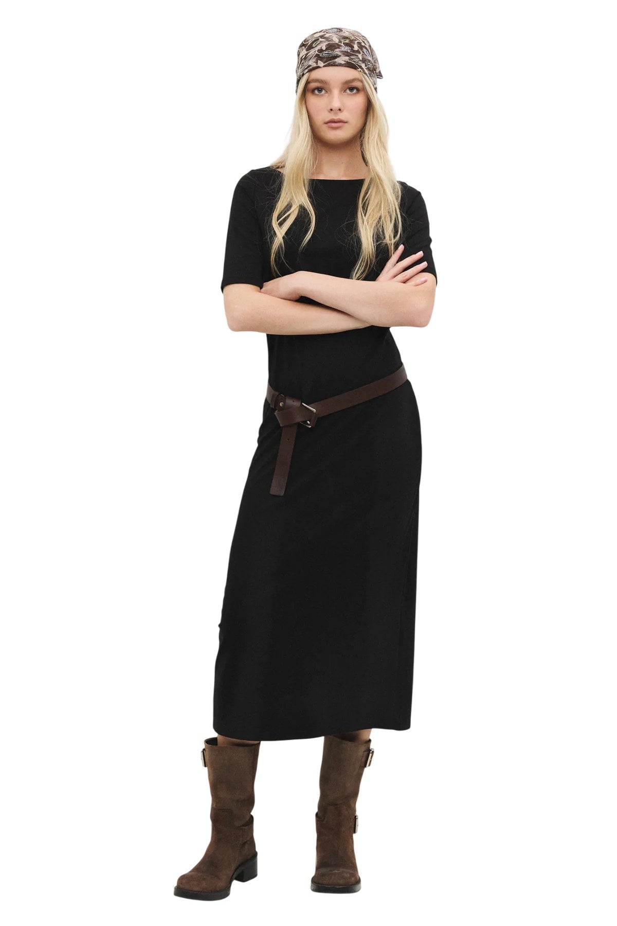 Maxikleid mit kurzen Ärmeln