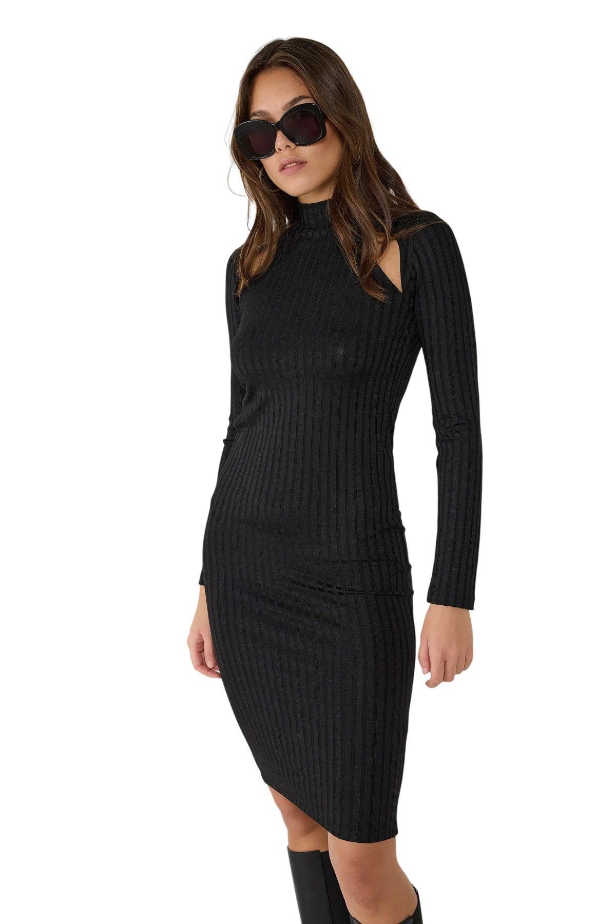 Langärmeliges Kleid