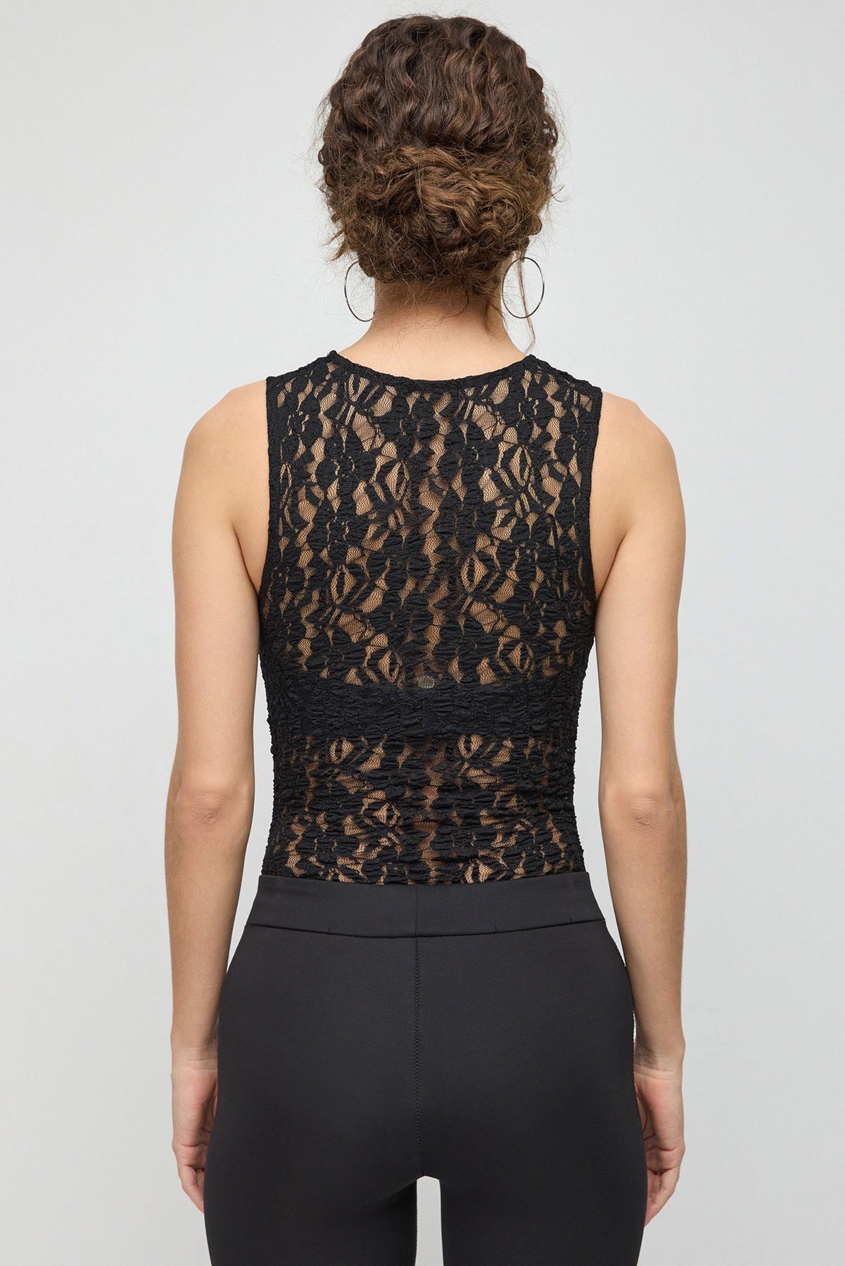 Einärmelige Bluse