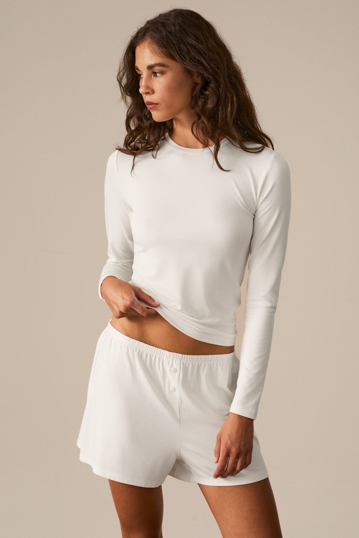 ETHIQUET Dari Damen Langarm-Shirt Tailliert Ecru