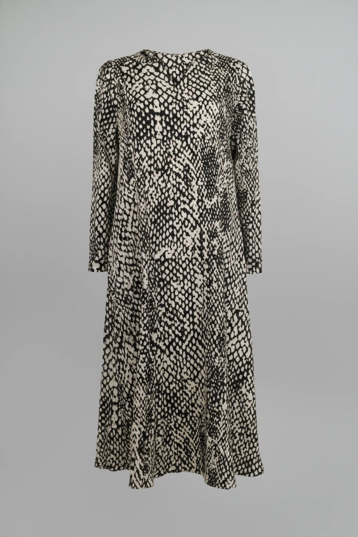 Gemustertes Kleid mit Taschendetails