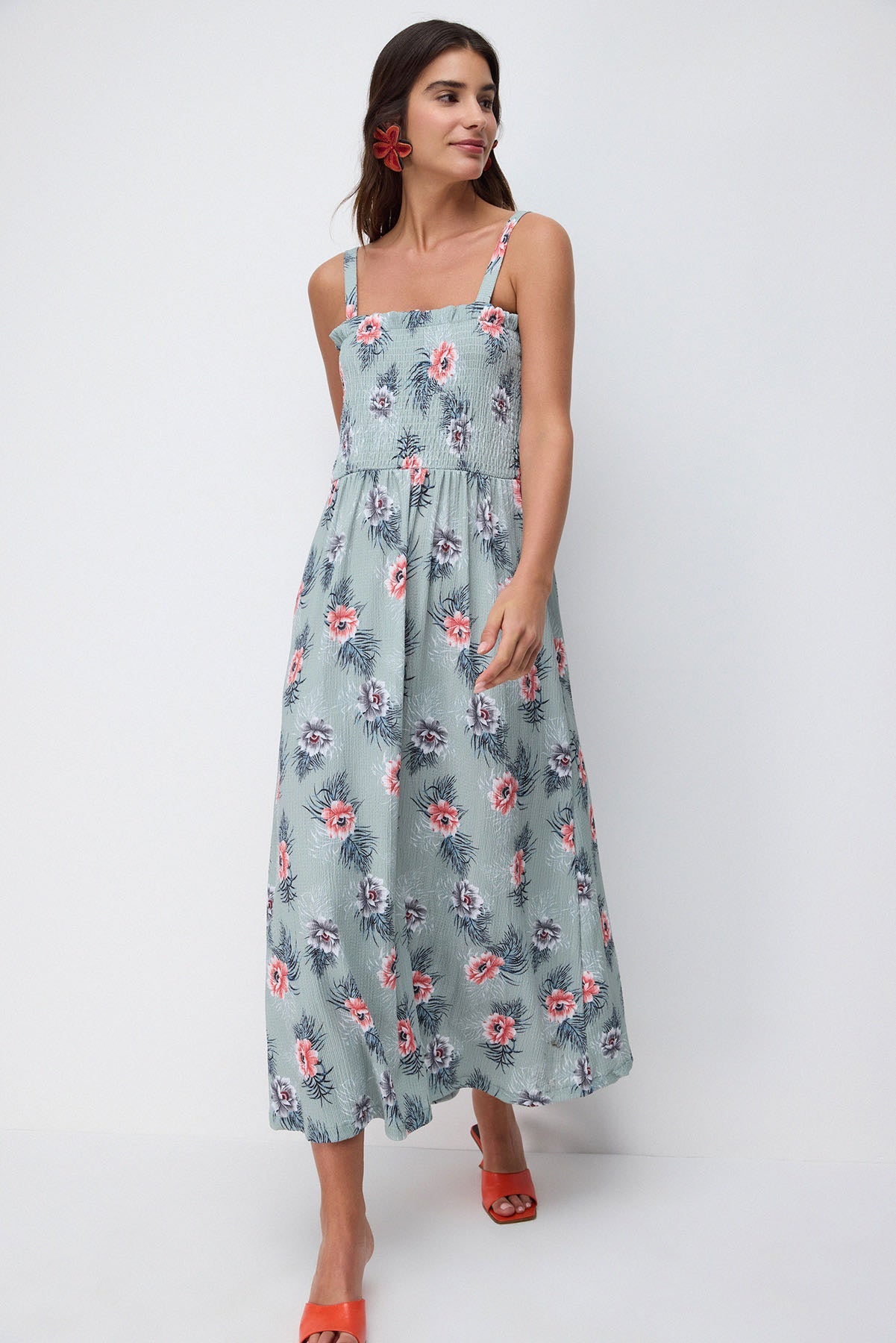 Trägerloses langes Kleid