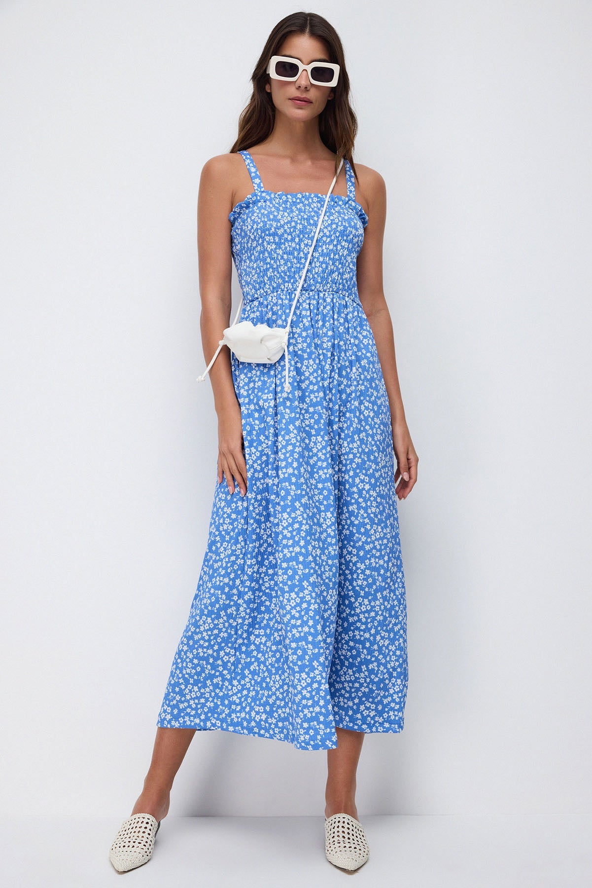 Trägerloses langes Kleid