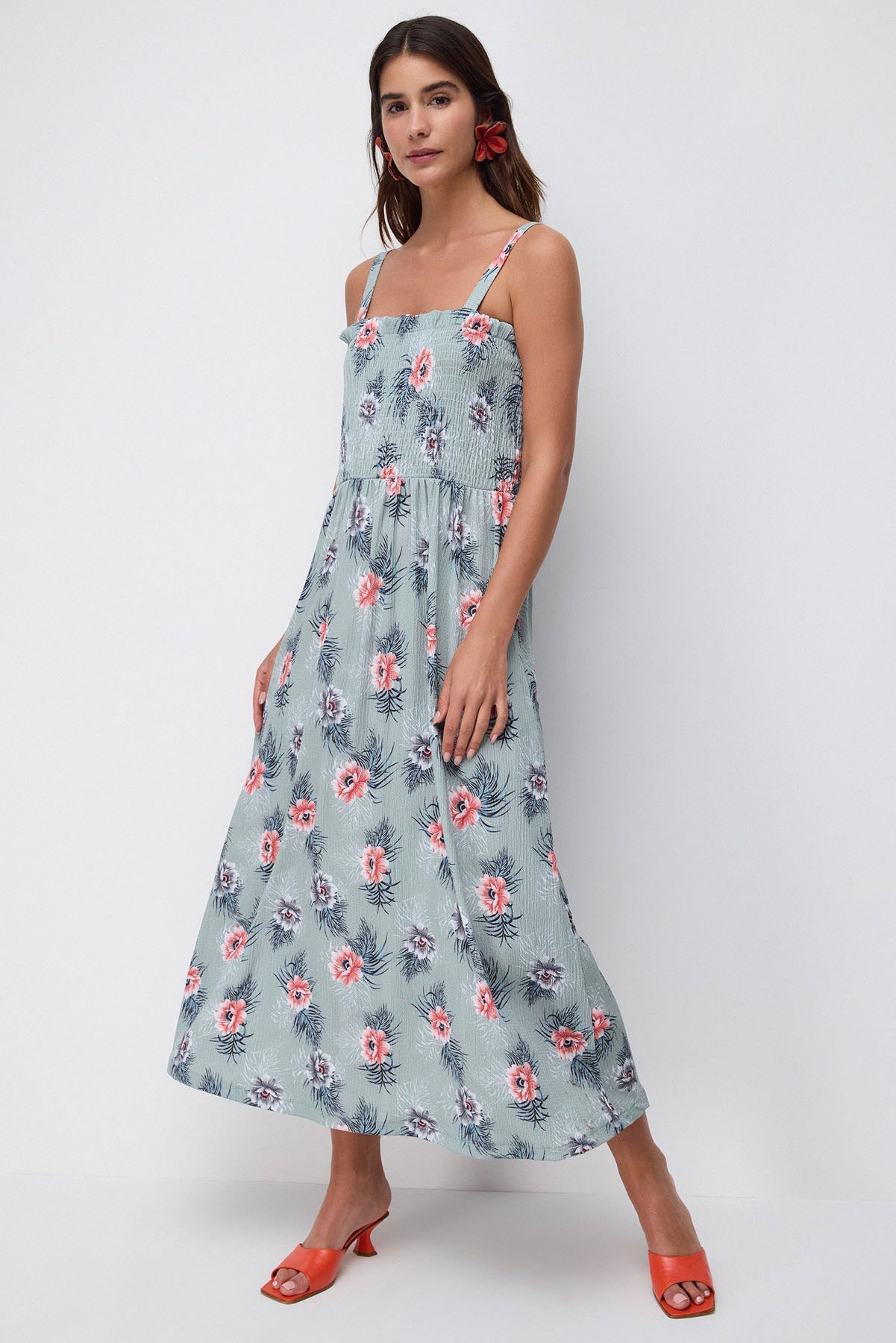 Trägerloses langes Kleid