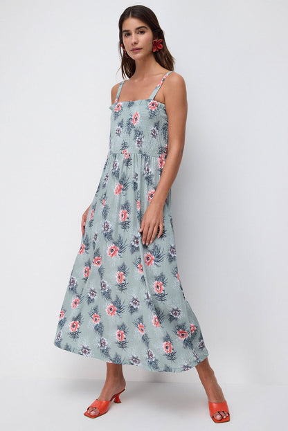 Trägerloses langes Kleid