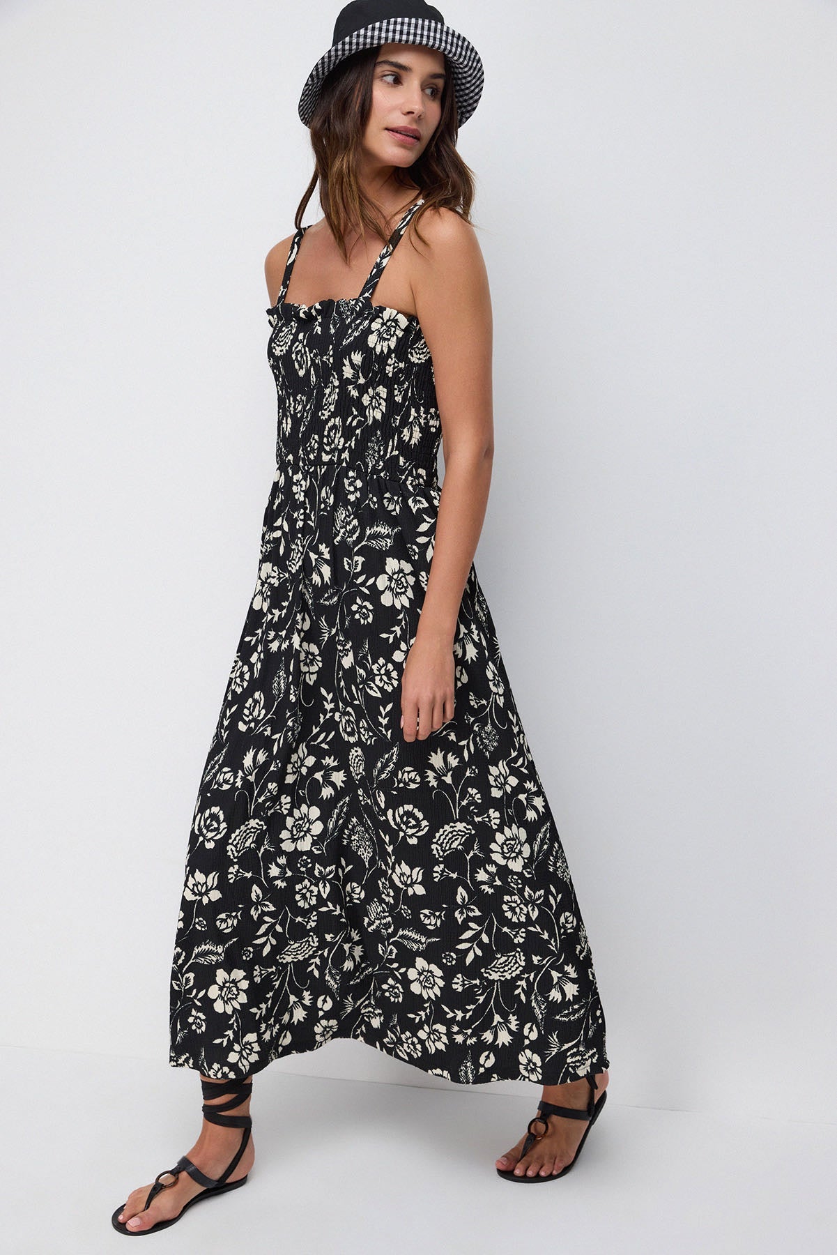 Trägerloses langes Kleid