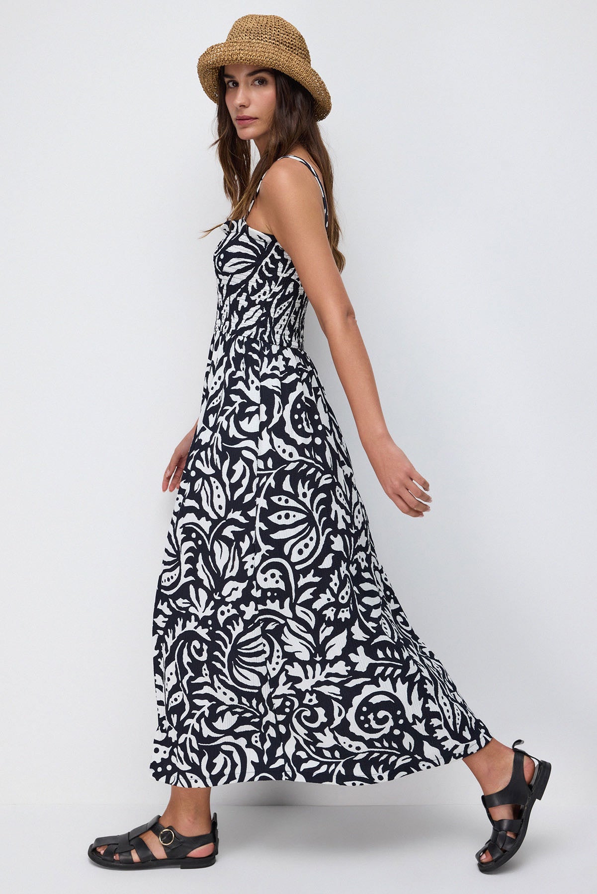 Trägerloses langes Kleid