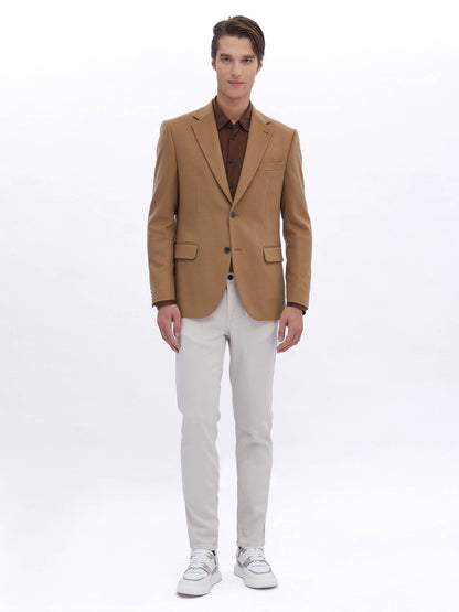 Schlichte Jacke aus Wollmischung mit normaler Passform