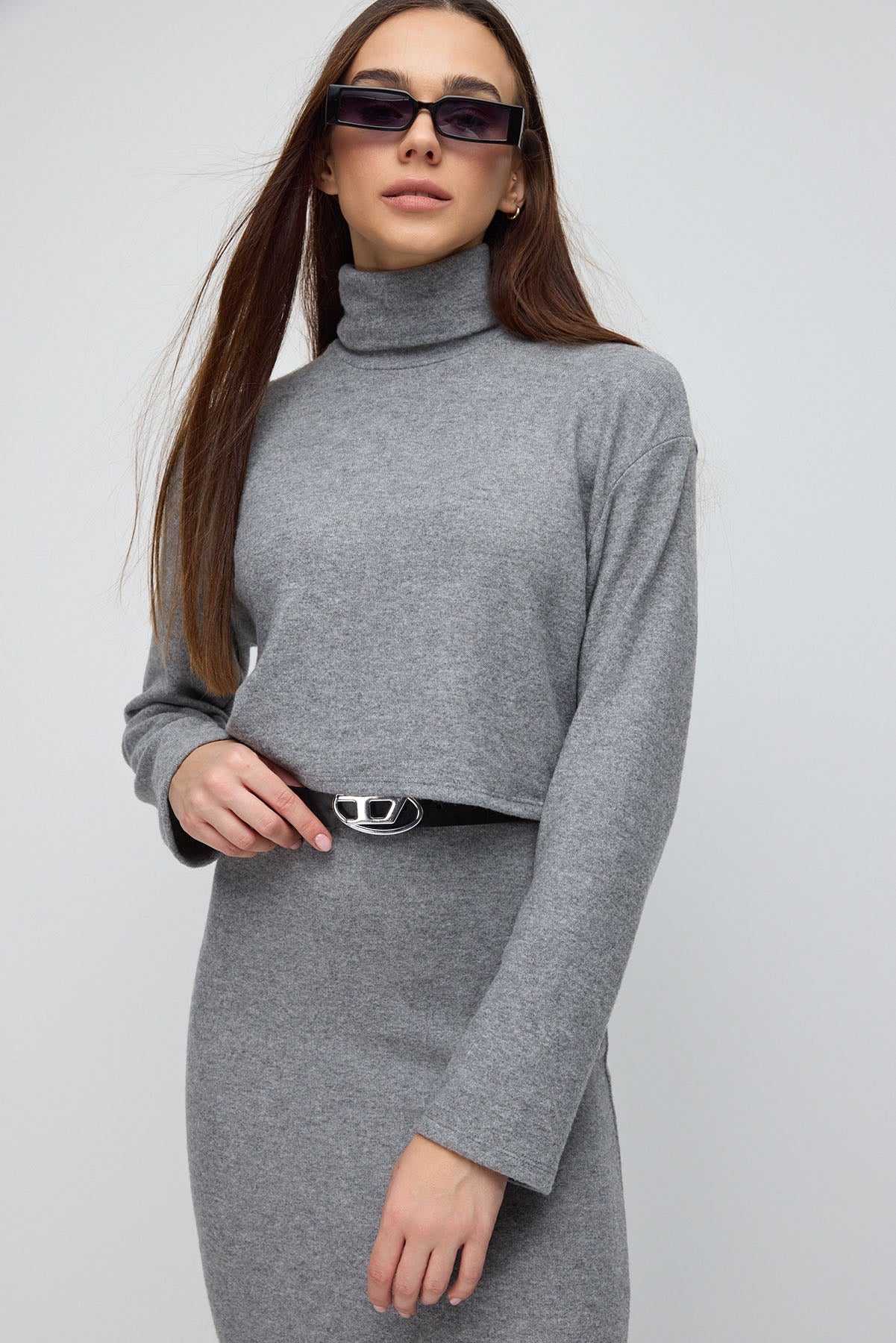 Oversize-Pullover mit hohem Kragen
