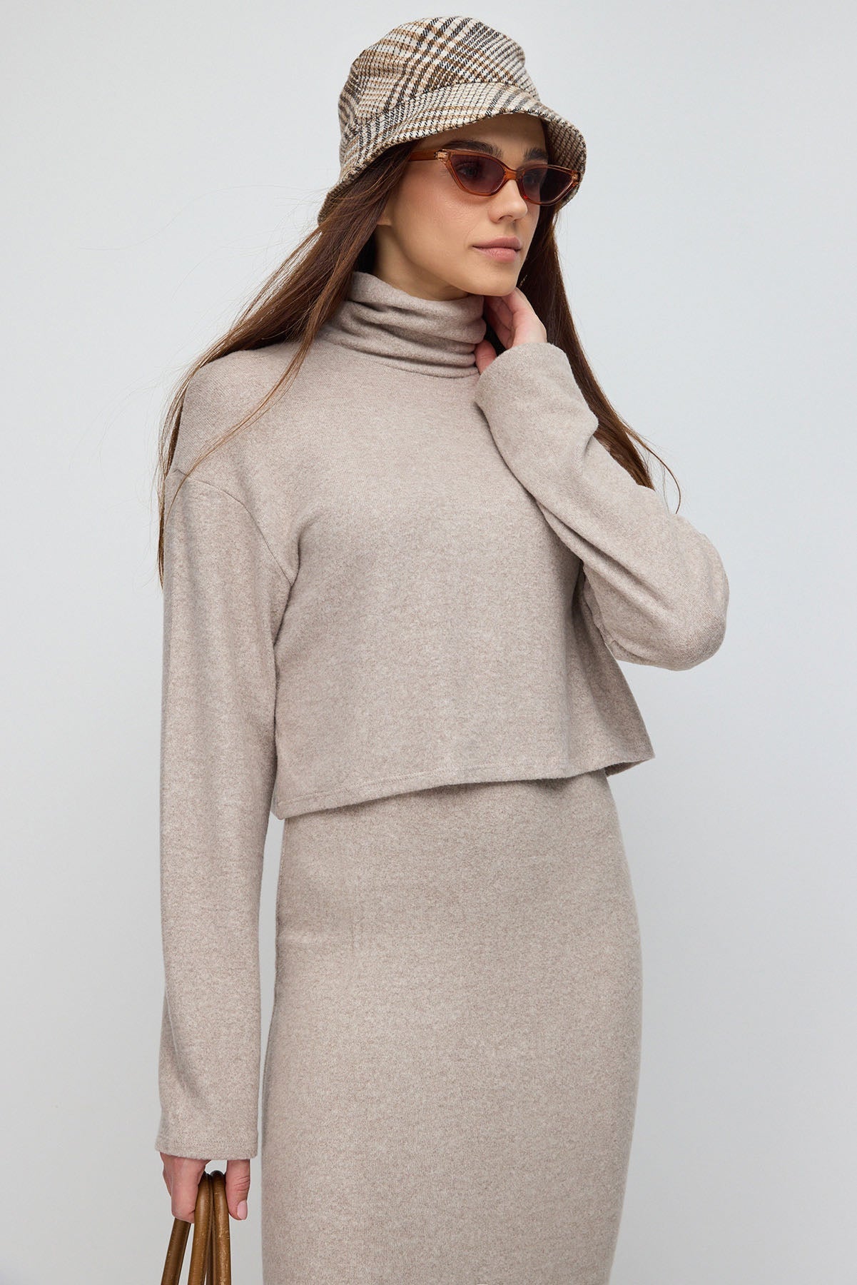 Oversize-Pullover mit hohem Kragen