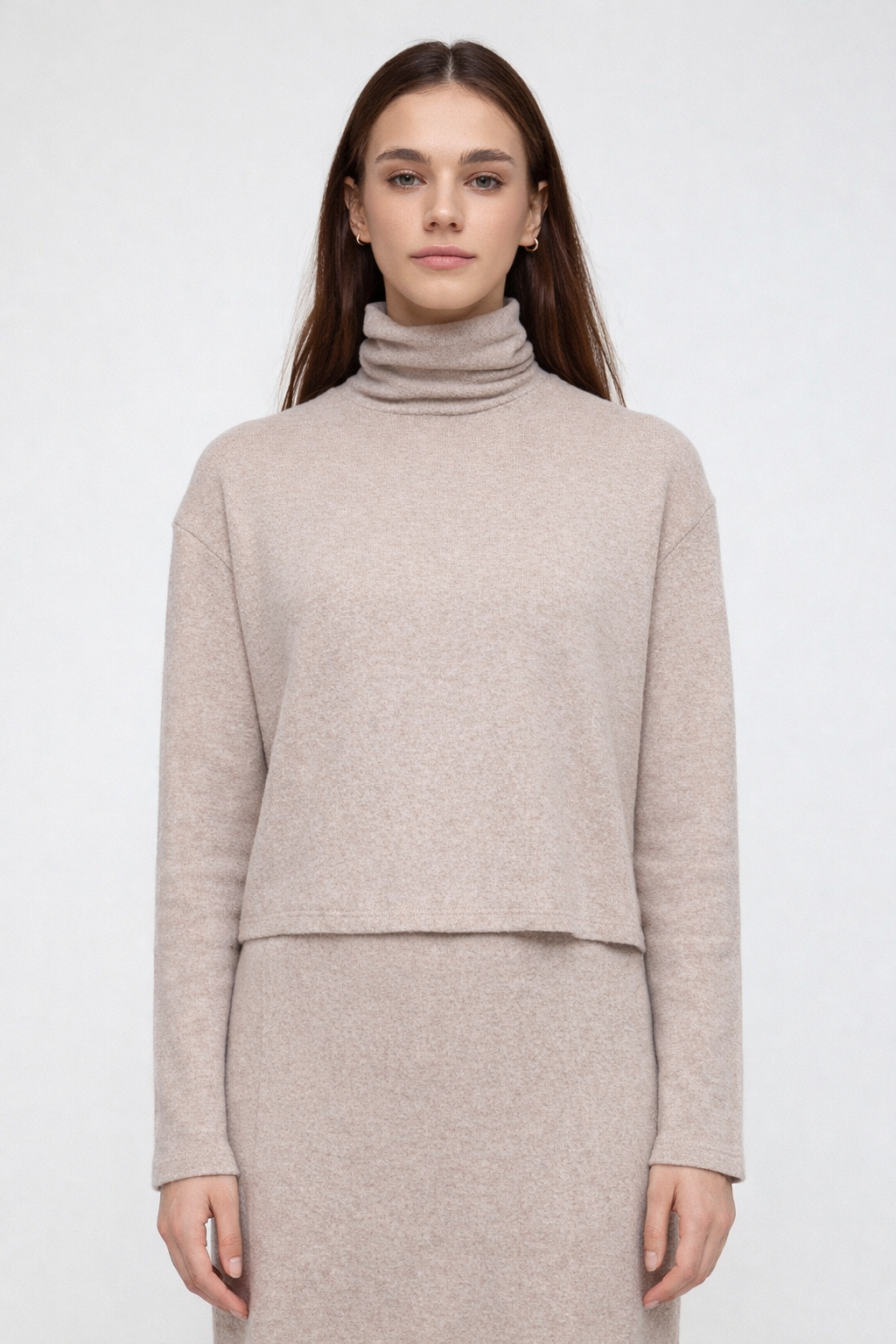 Oversize-Pullover mit hohem Kragen