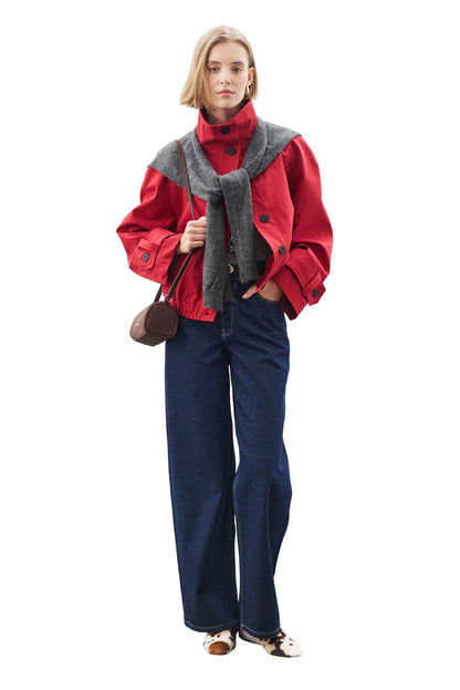 WEITE JEANS MIT ZIERN UND KNÖPFEN INDIGO