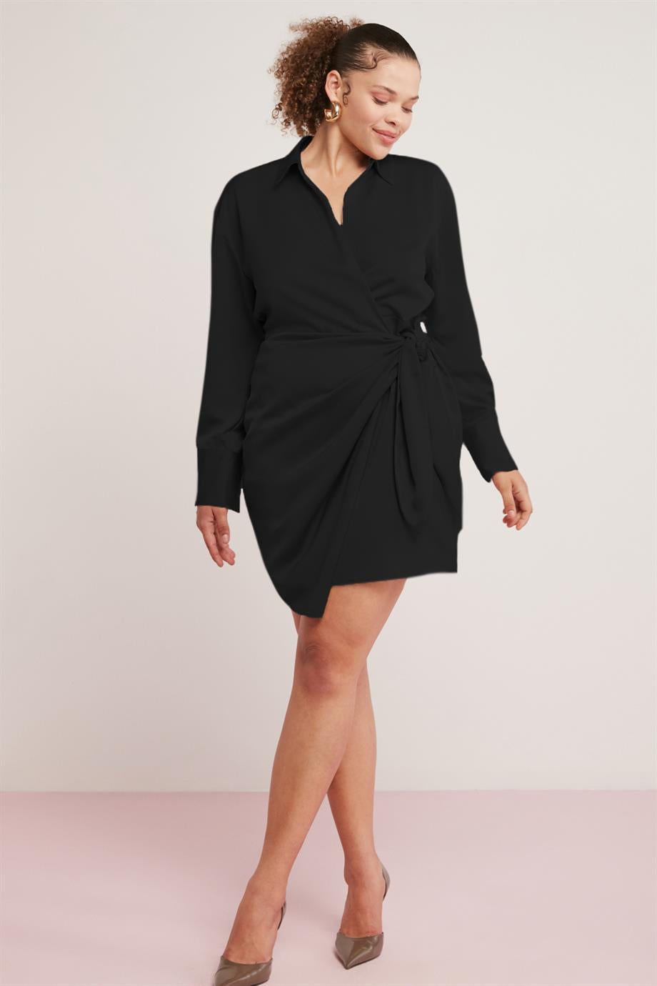 Satinkleid Plus Size