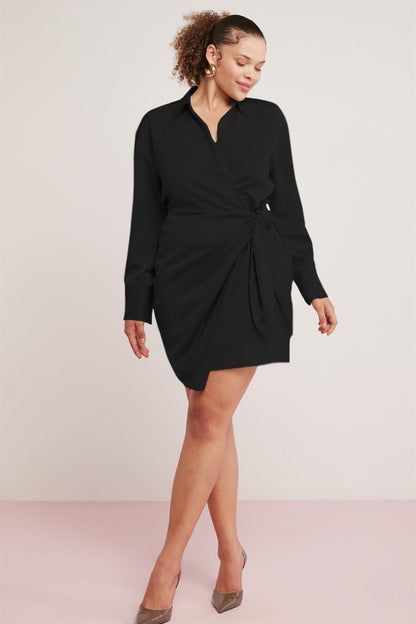 Satinkleid Plus Size