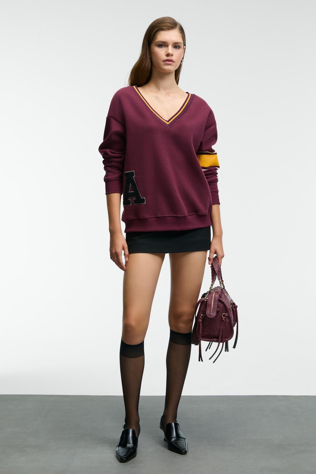 GRIMELANGE DIVINE Damen V-Ausschnitt Sweatshirt Bordeaux