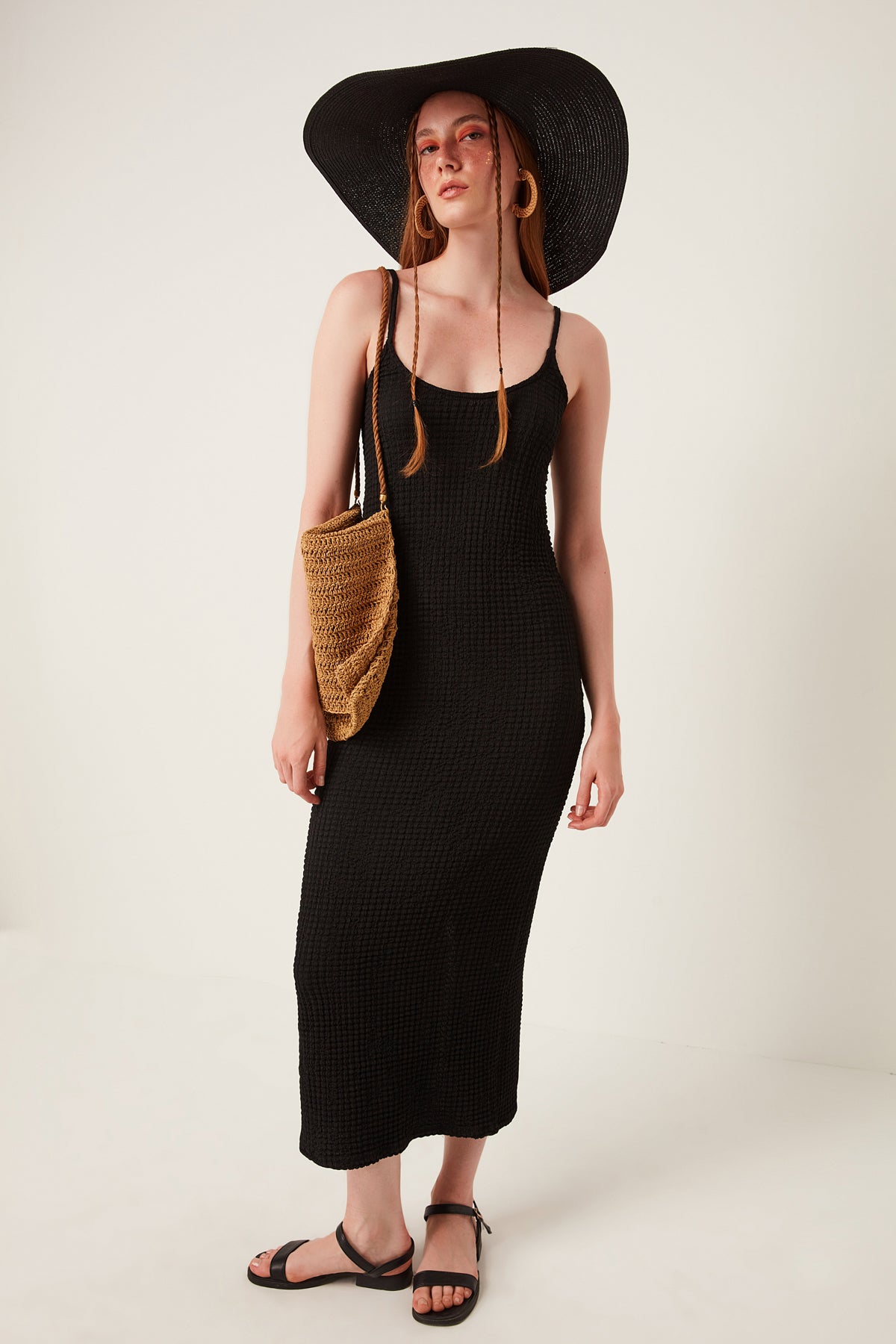 Kleid mit dünnen Trägern