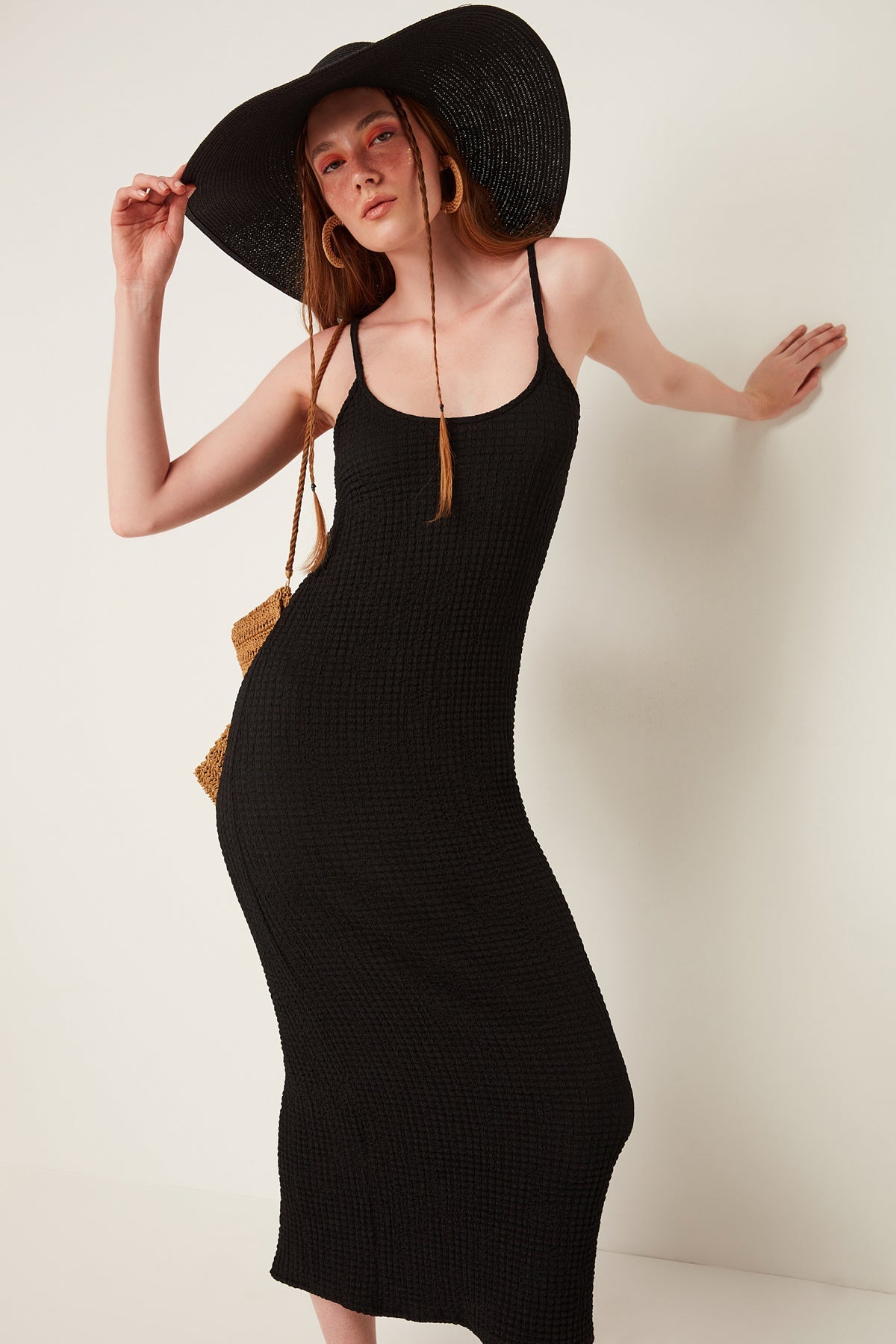 Kleid mit dünnen Trägern