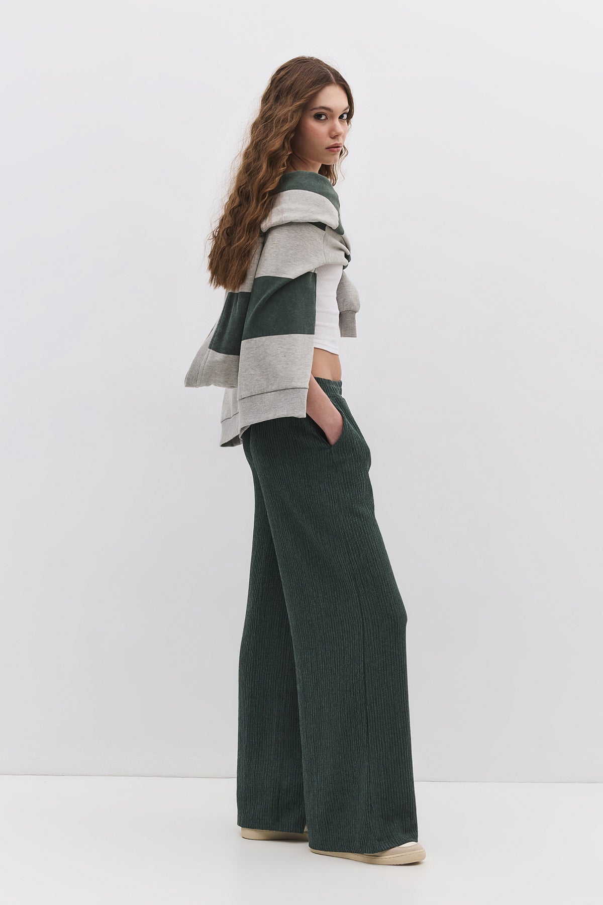 Bequeme Hose mit Struktur