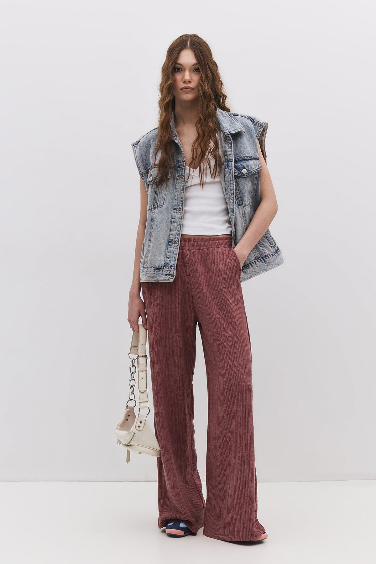 Bequeme Hose mit Struktur