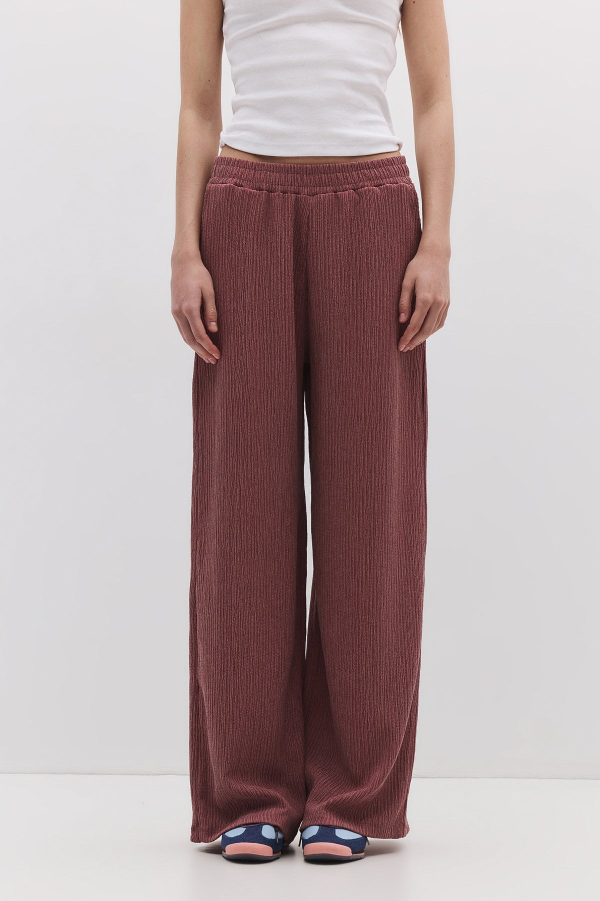 Bequeme Hose mit Struktur