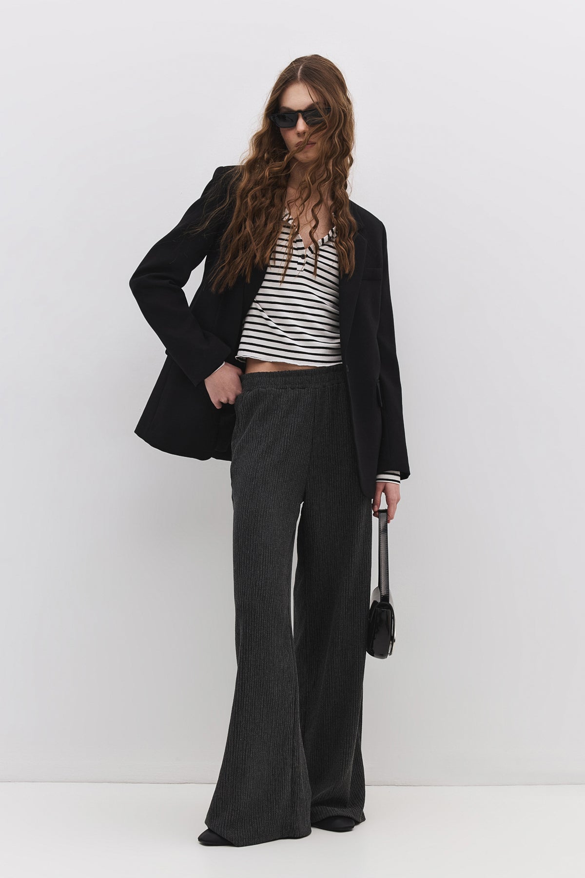 Bequeme Hose mit Struktur
